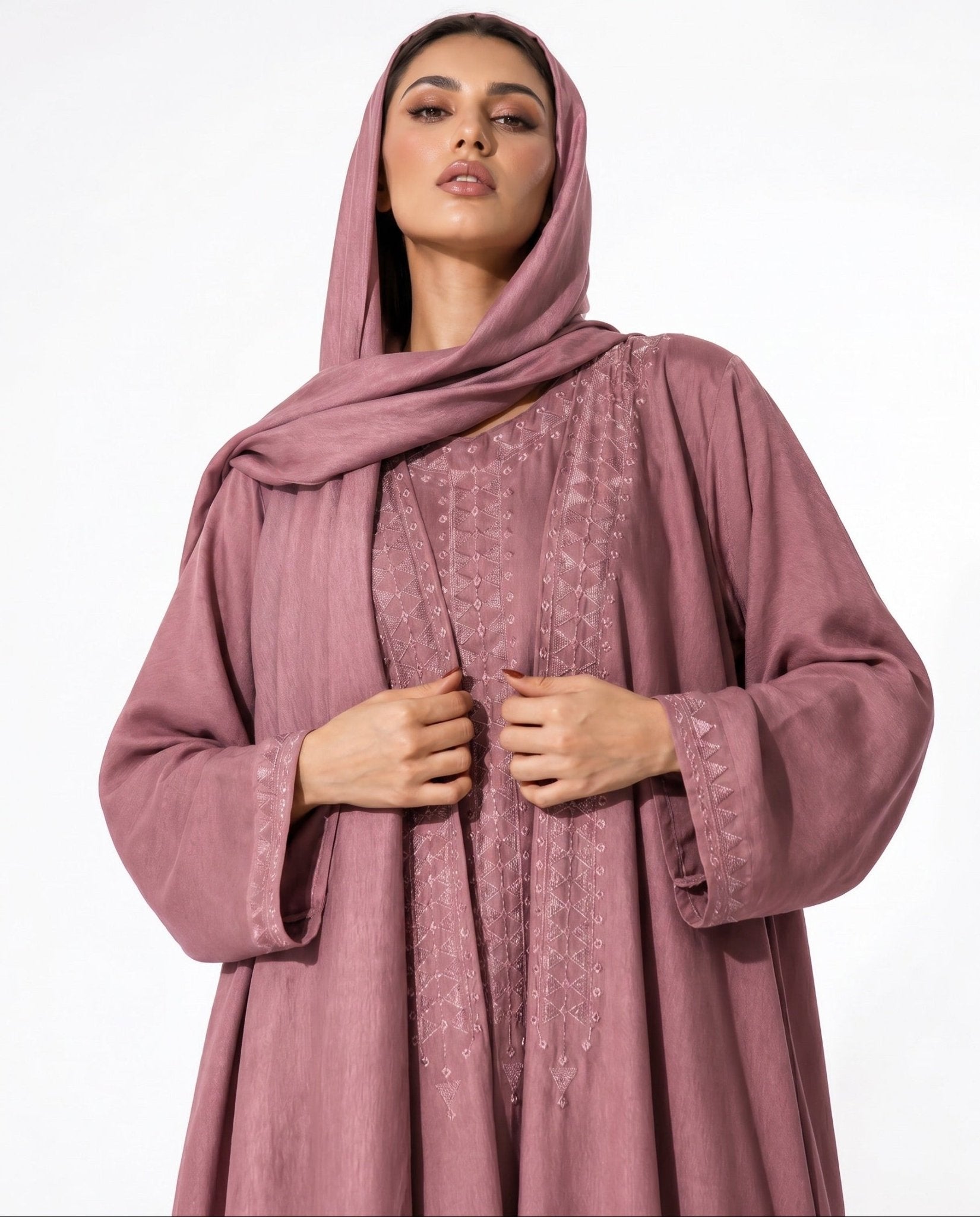 SS26 A OC11 ABAYA SET - MAISOON - MIRA Y MANO