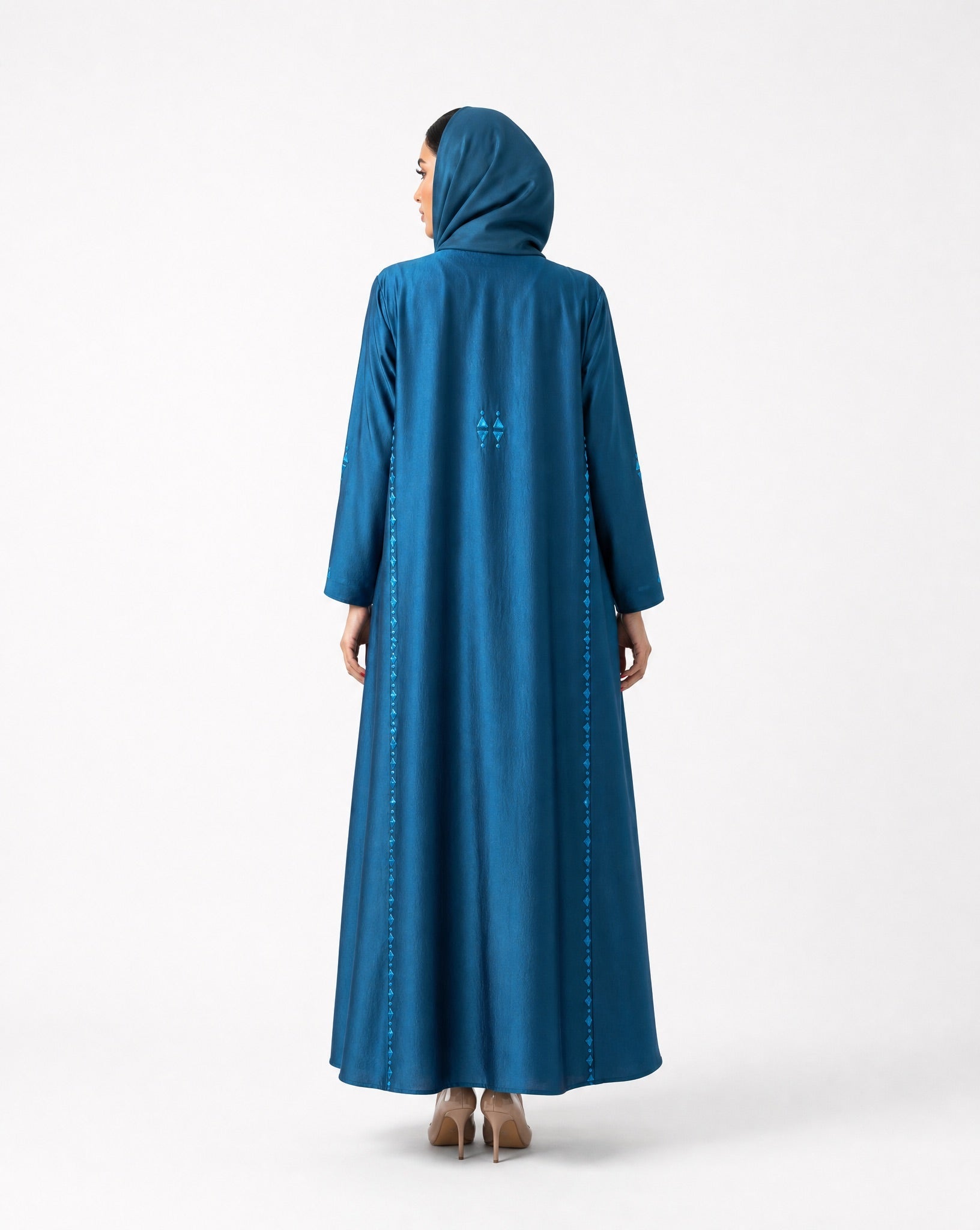 SS26 A OC28 ABAYA SET - MAISOON - MIRA Y MANO