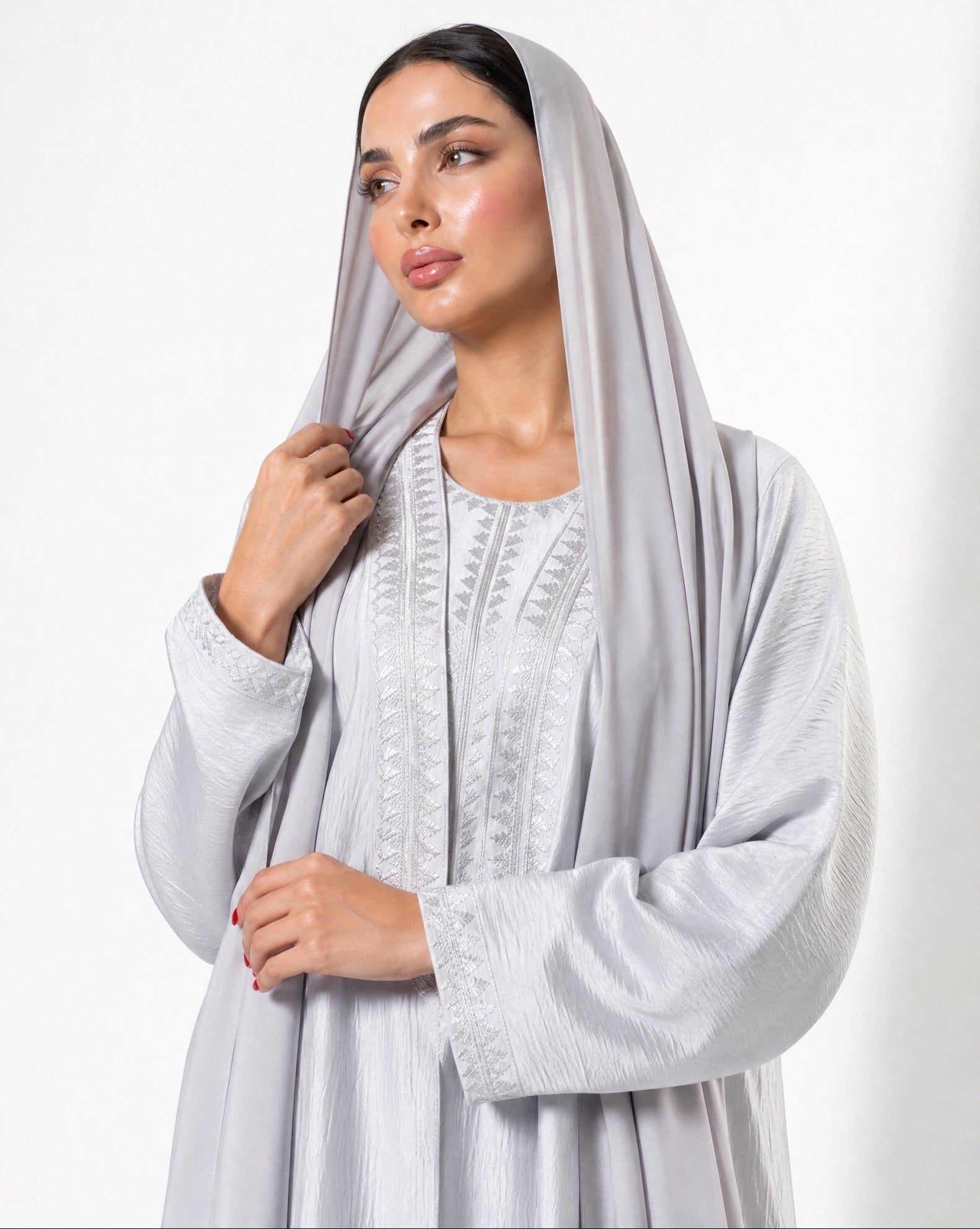 SS26 A OC33 ABAYA SET - MAISOON - MIRA Y MANO