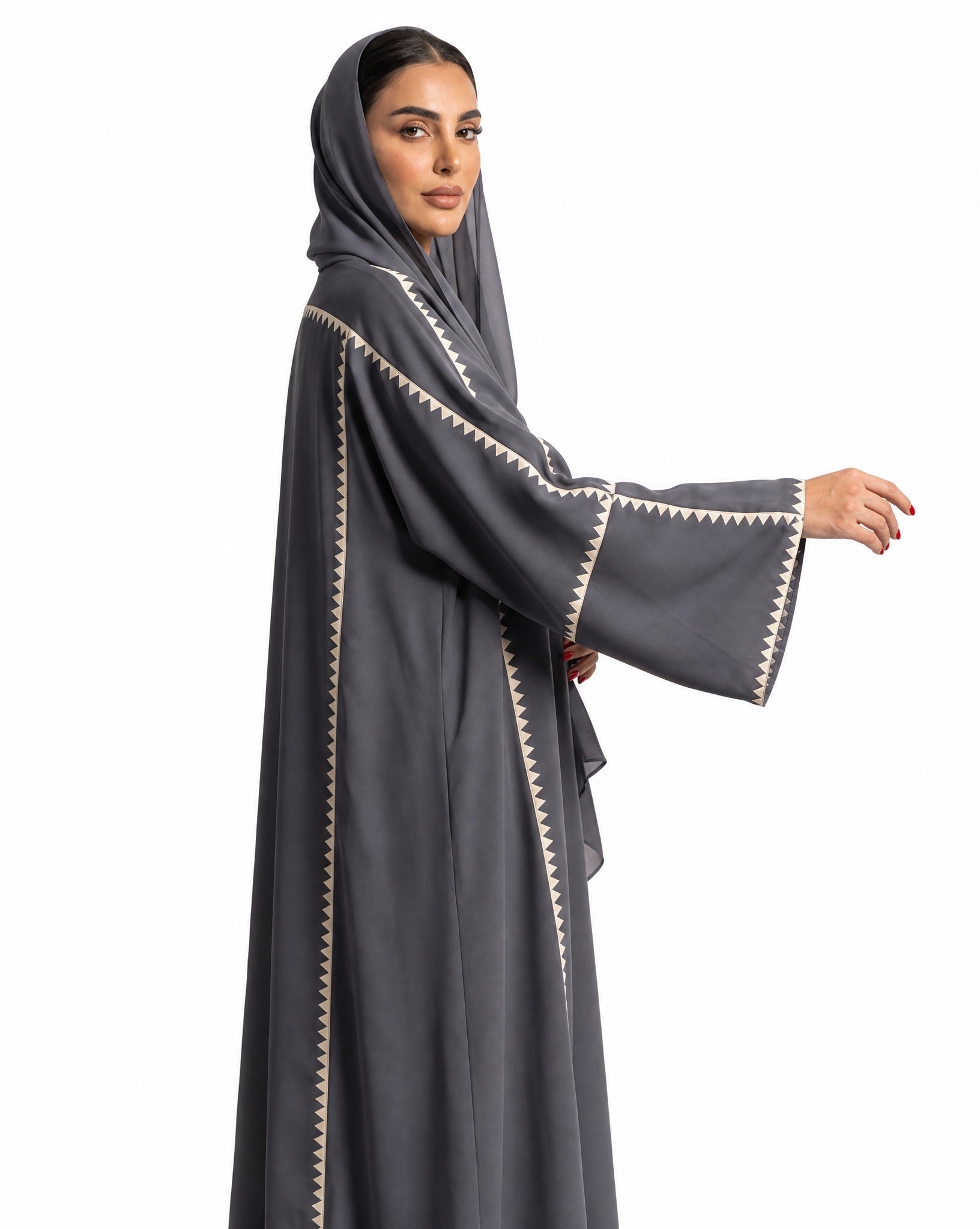 SS26-C-N34 ABAYA - MAISOON - MIRA Y MANO