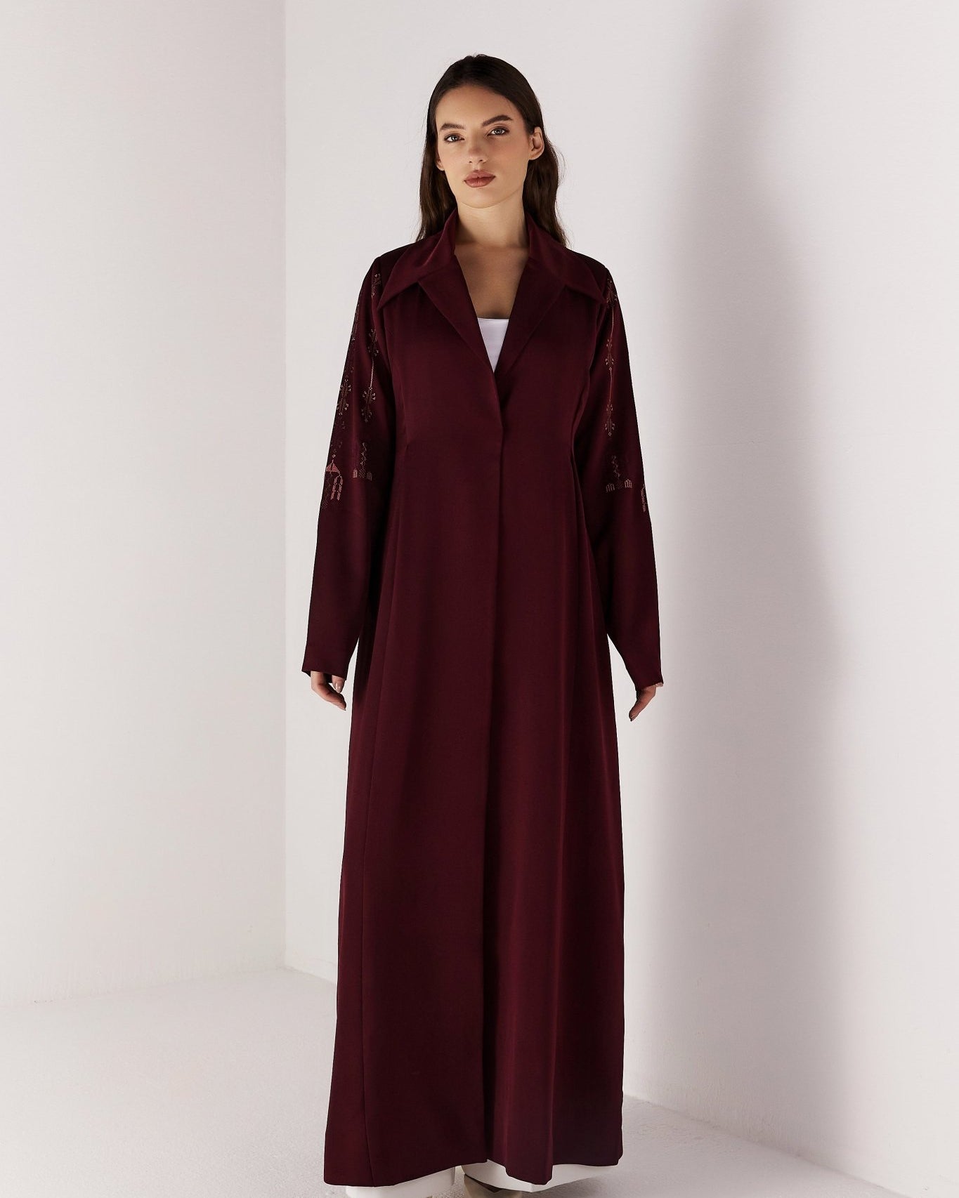 BURGUNDY MIRA Y MANO BURGUNDY MIRA Y MANO