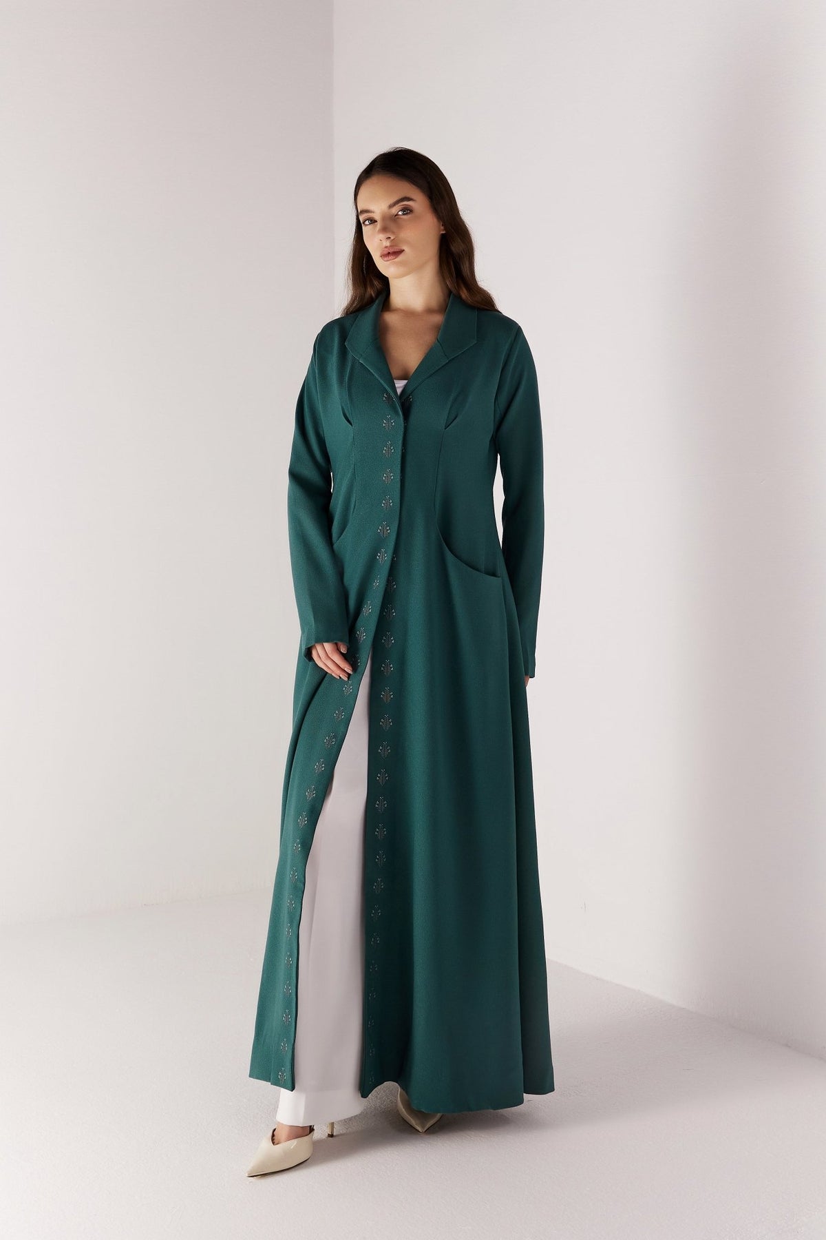 DOME - GR ABAYA - MIRA Y MANO