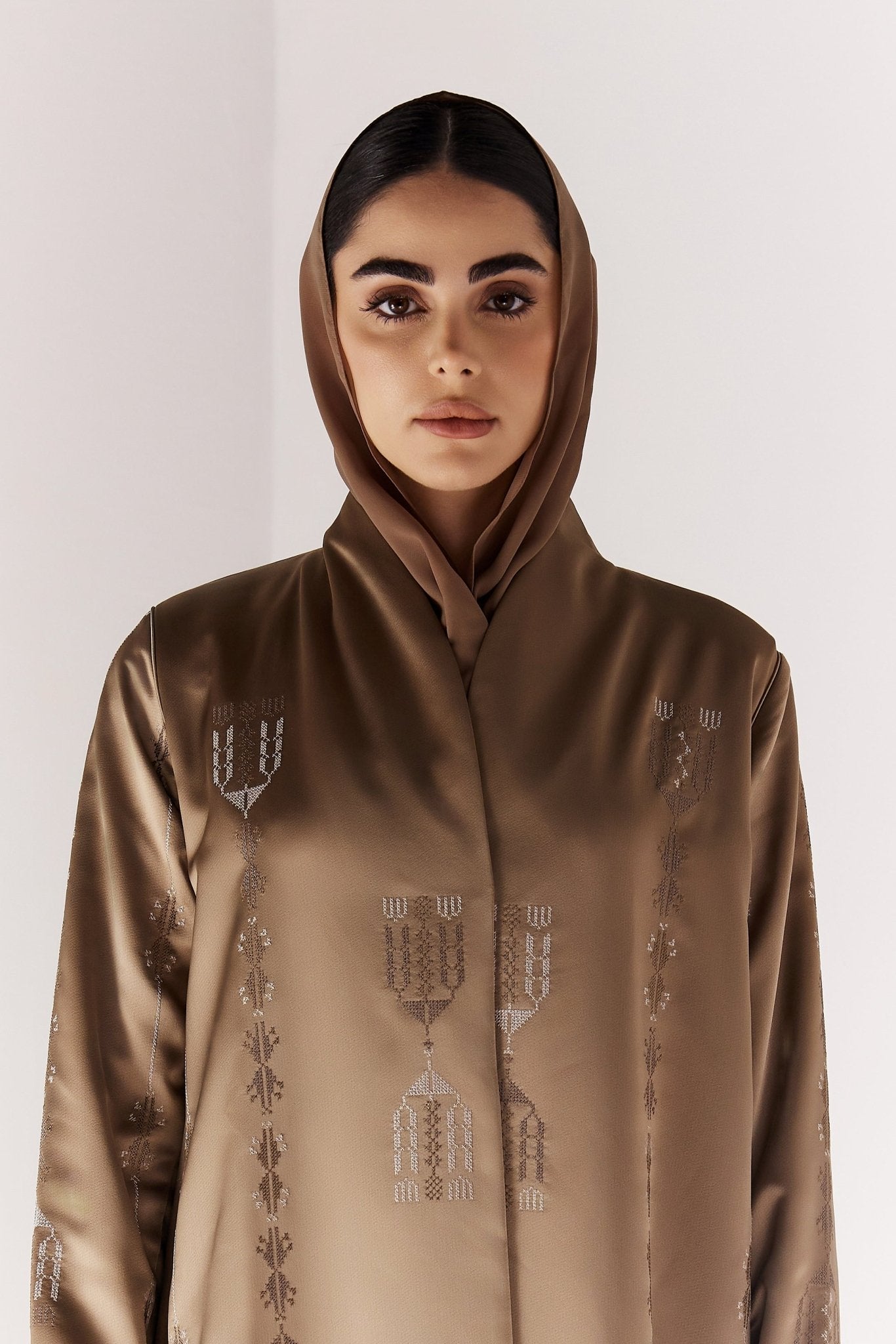 ELO - GD ABAYA - MEDD - MIRA Y MANO