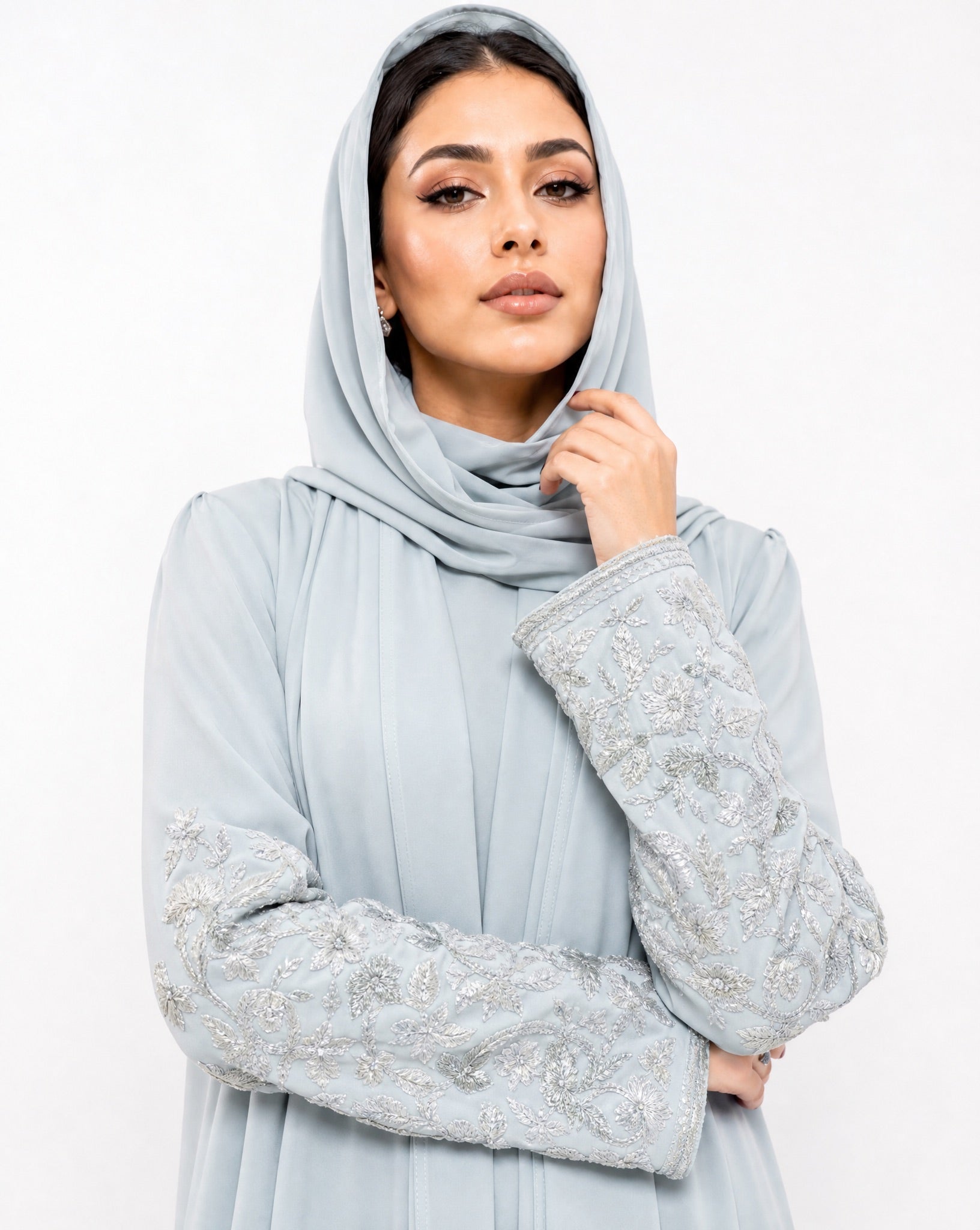 MISK 131 - Light Blue Crepe Abaya - MISK - MIRA Y MANO