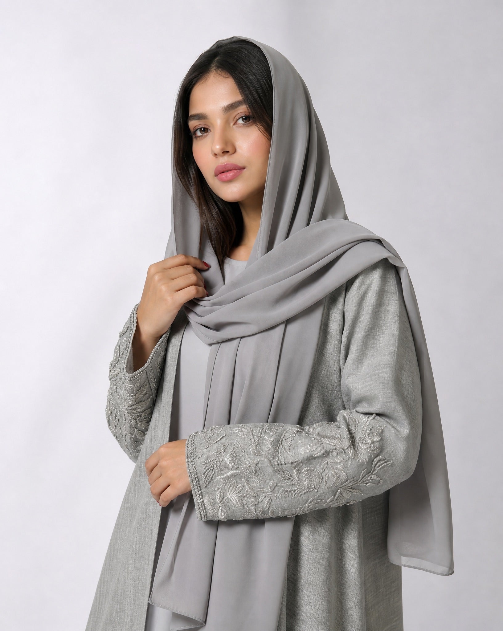 MISK111 ABAYA - MISK - MIRA Y MANO