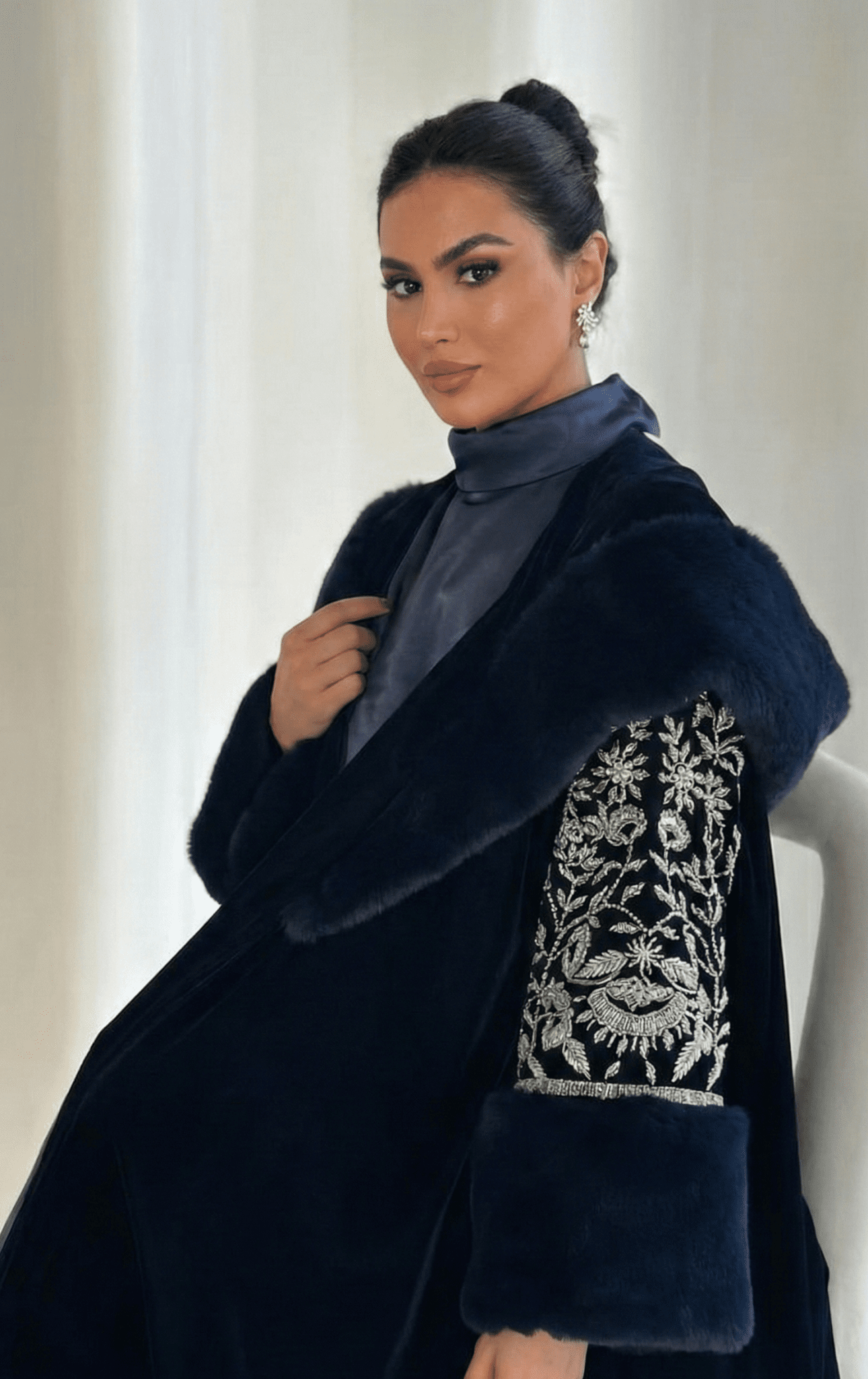 MISK72 FARWA - MISK - MIRA Y MANO