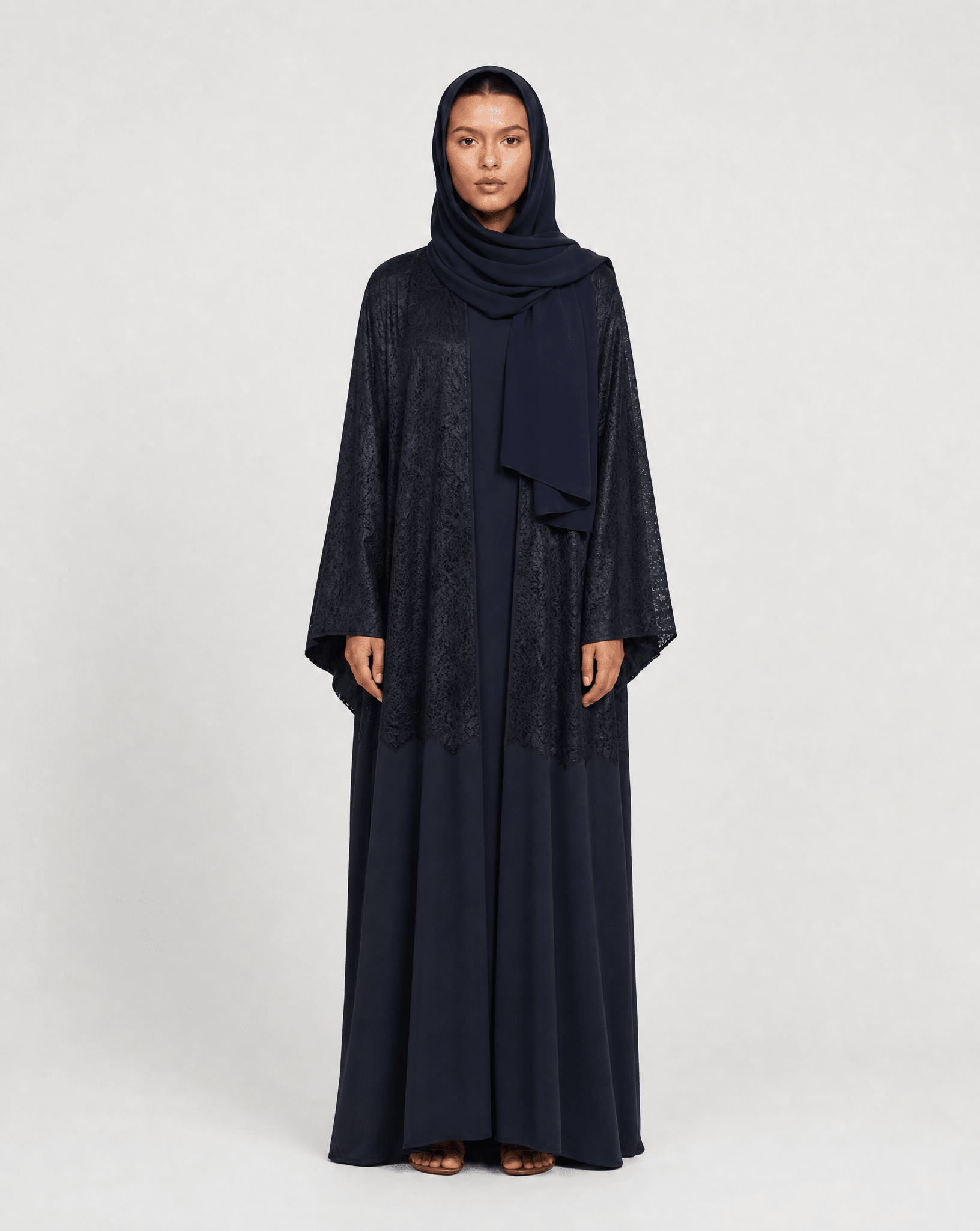 1/2 LACE NV ABAYA - MODISH - MIRA Y MANO