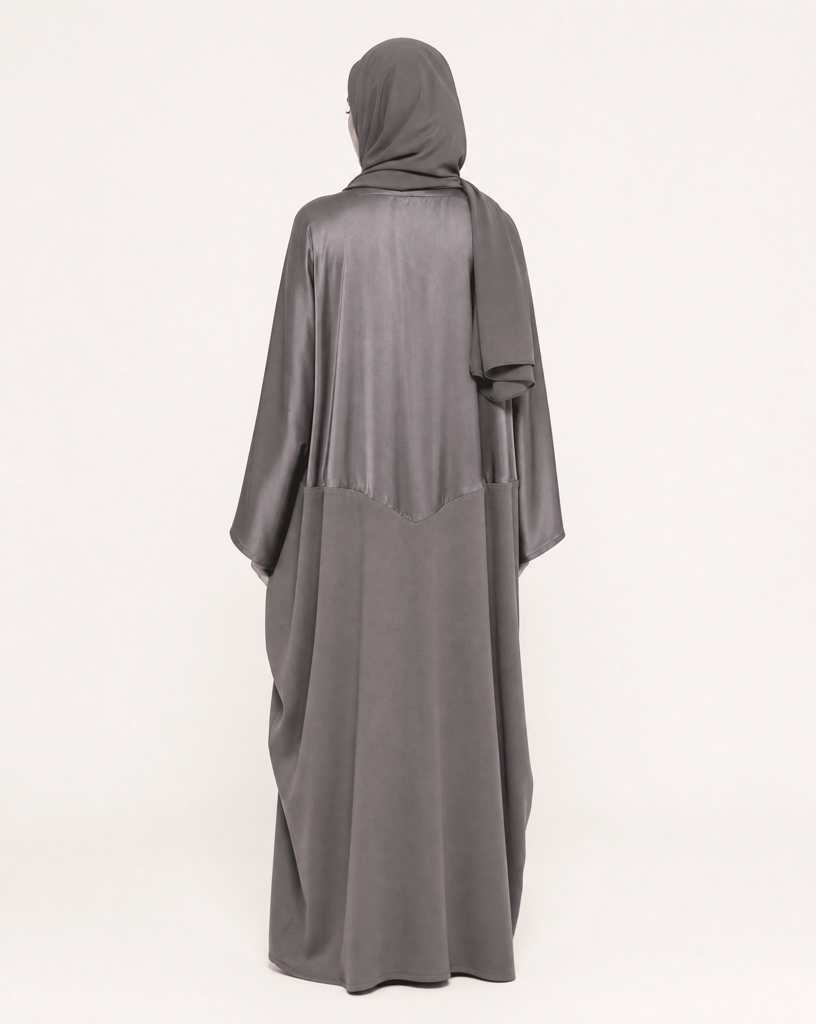 AURA - GY ABAYA - MODISH - MIRA Y MANO
