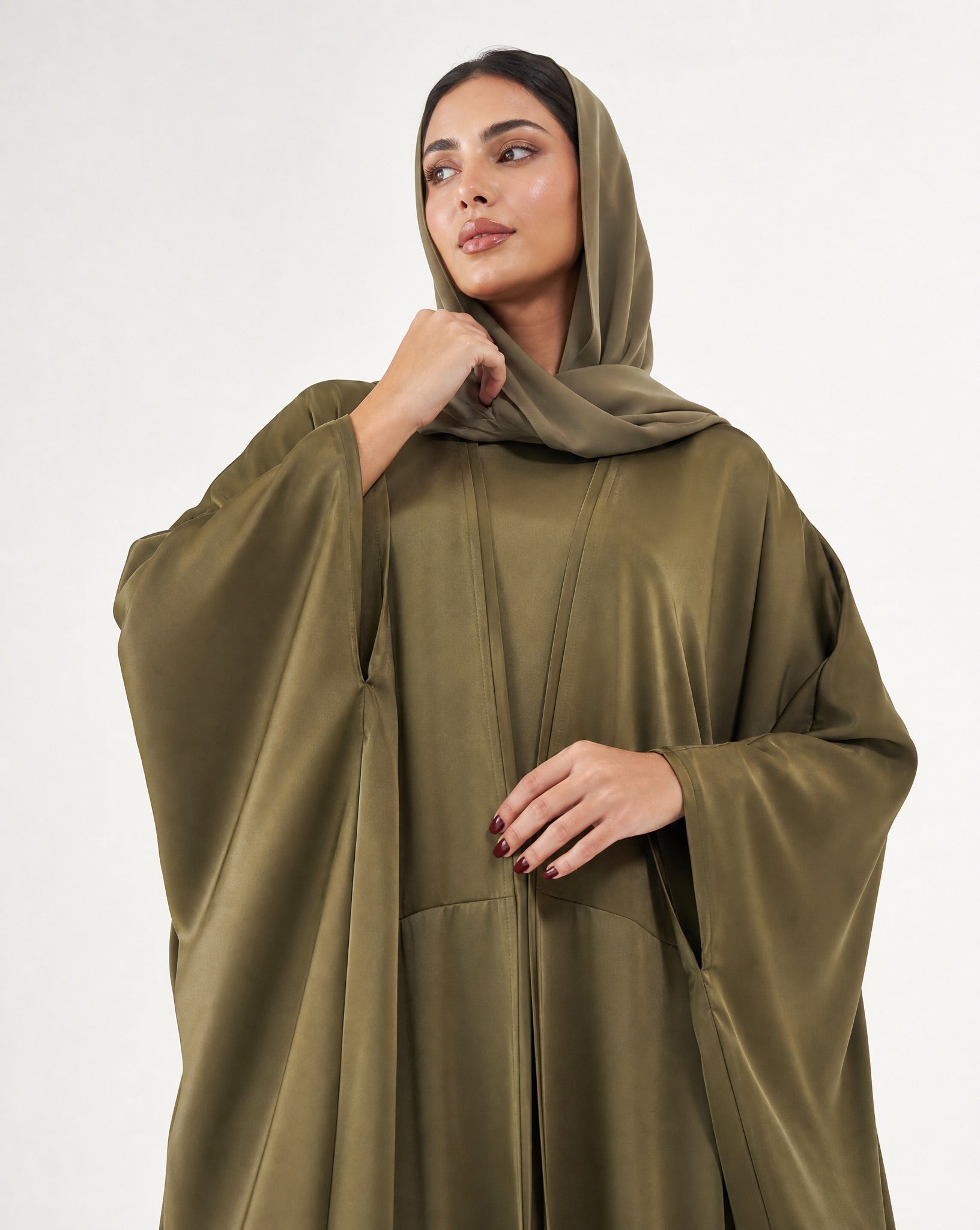 AURA-OL Olive Silk Abaya - MODISH - MIRA Y MANO