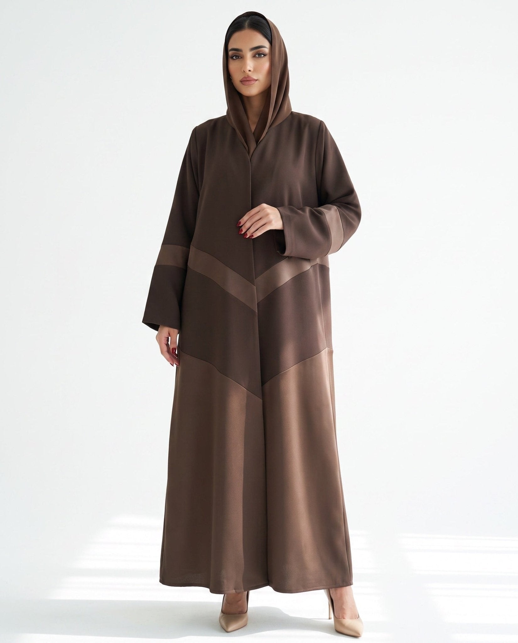 CHEVERON-SB - Saddle Brown Crepe Abaya - MODISH - MIRA Y MANO