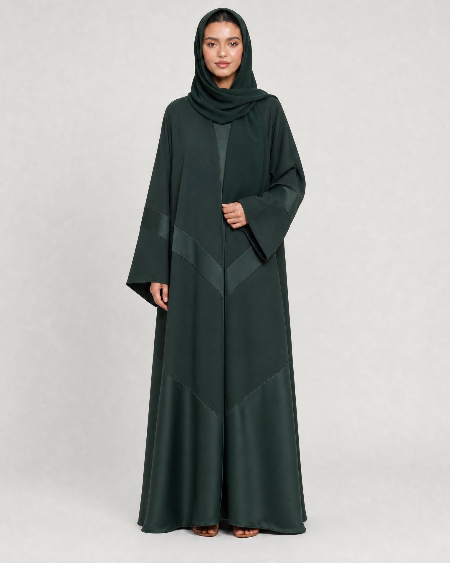 CHEVRON-GR ABAYA - MODISH - MIRA Y MANO