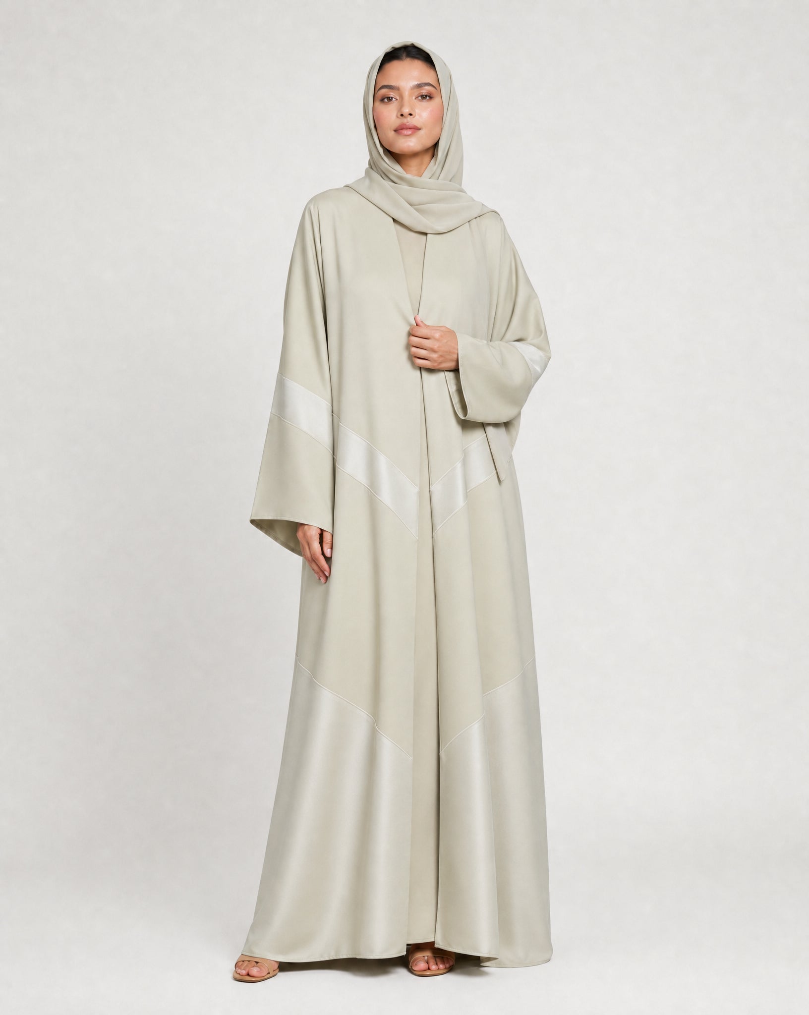 CHEVRON-LG ABAYA - MODISH - MIRA Y MANO