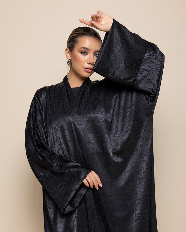 SILK PATTREN - BK ABAYA - MODISH - MIRA Y MANO