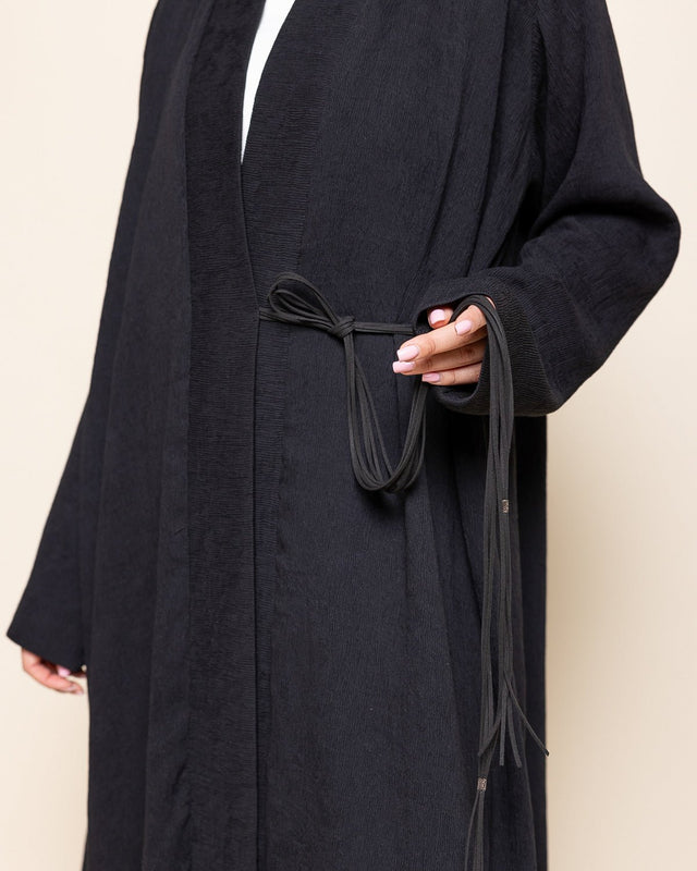 VIBRANT - BLK ABAYA - MODISH - MIRA Y MANO