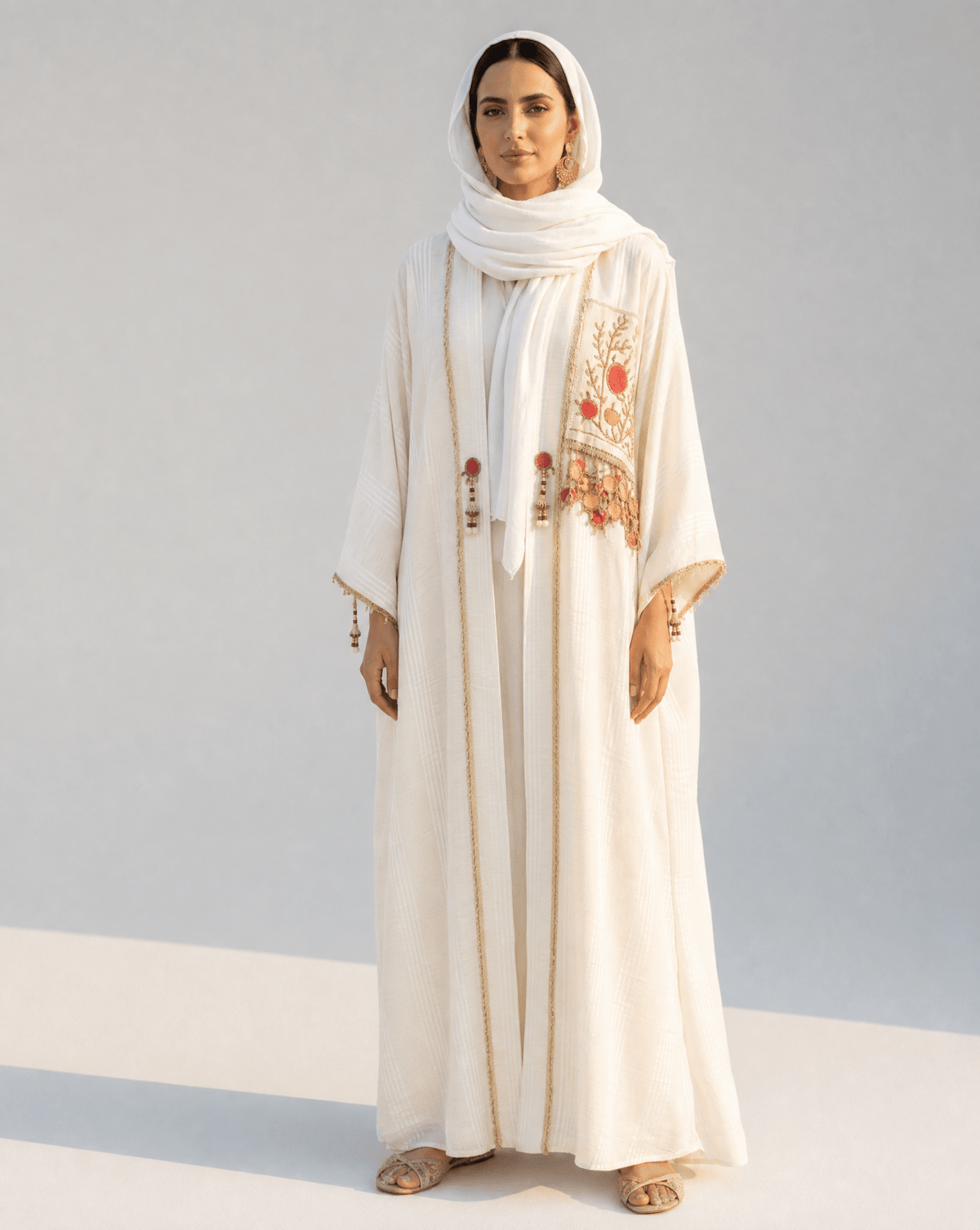 ATQPTKFTSH - IVA ABAYA - MIRA Y MANO