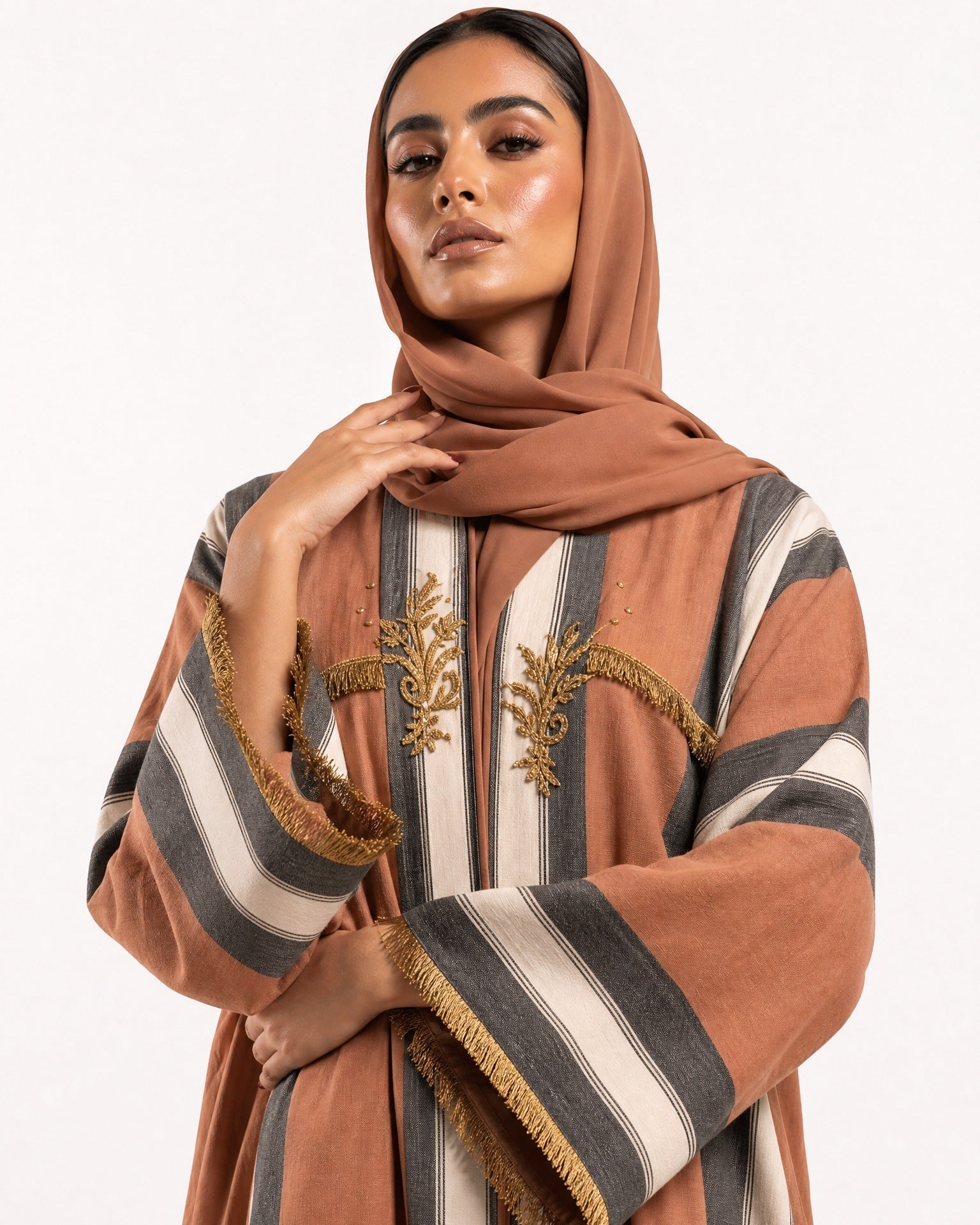 SIRKFT SIRMA – Copper Linen Abaya – Product image 3