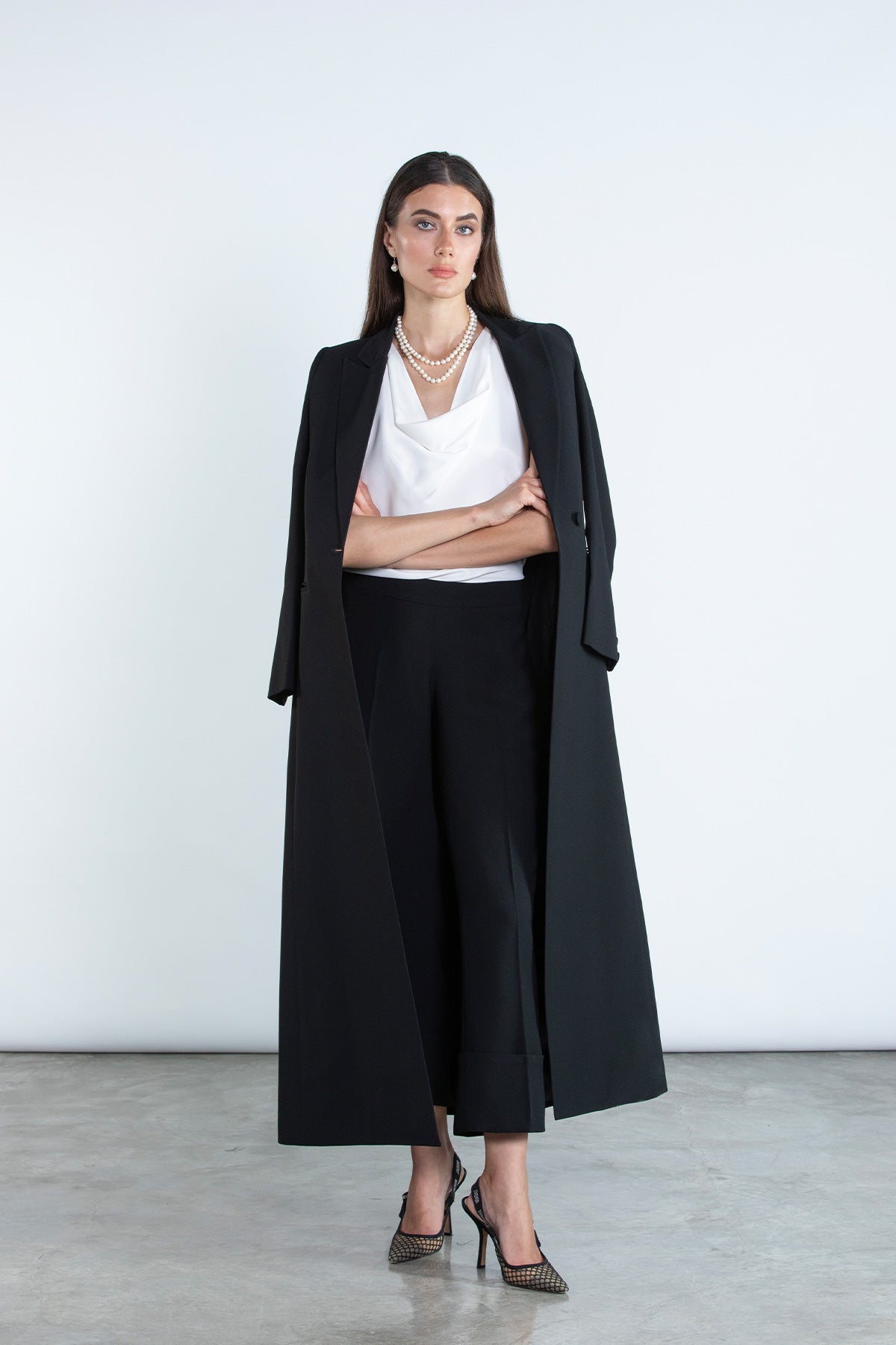 DC2007 - BLK ABAYA SET - MOONLIGHT CONCEPT - MIRA Y MANO