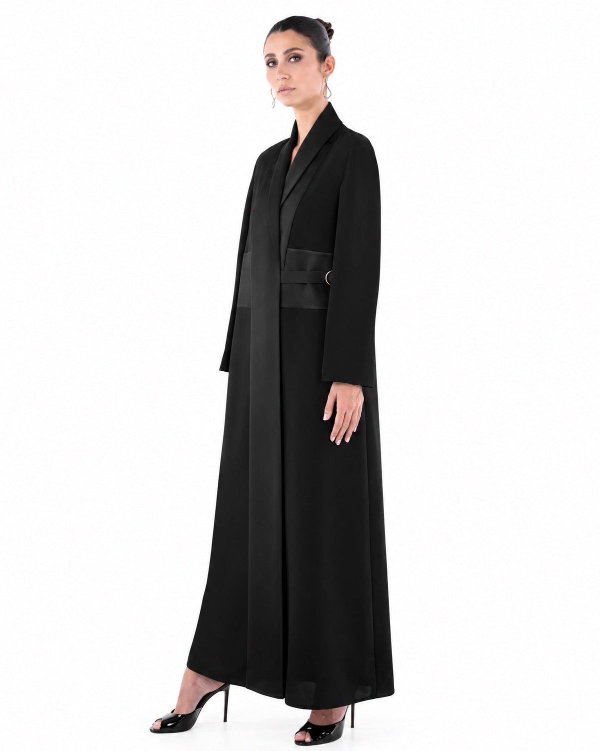 SM2654-Black Crepe Abaya - MOONLIGHT CONCEPT - MIRA Y MANO