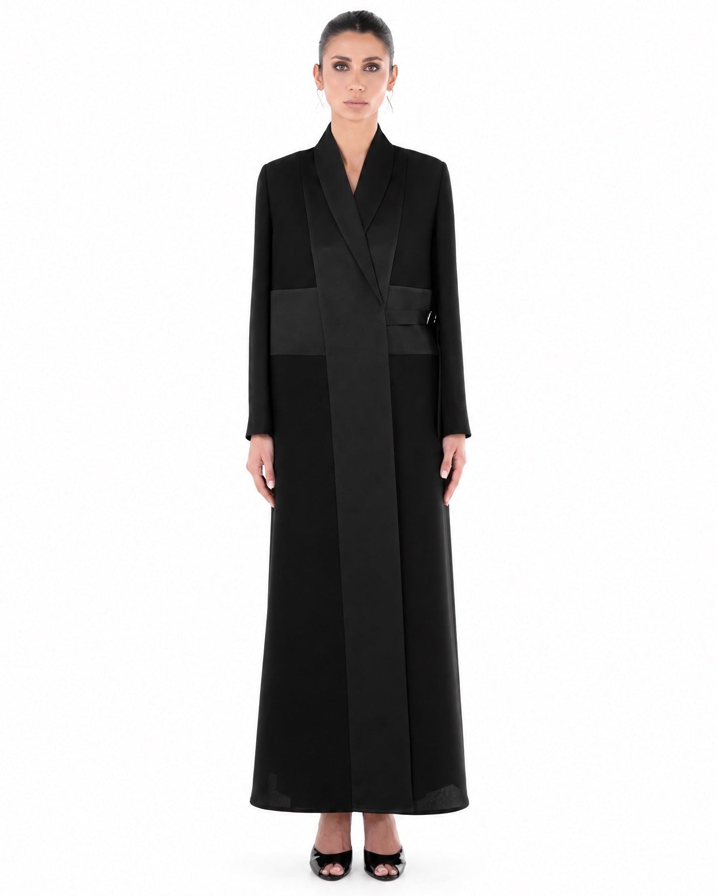 SM2654-Black Crepe Abaya - MOONLIGHT CONCEPT - MIRA Y MANO