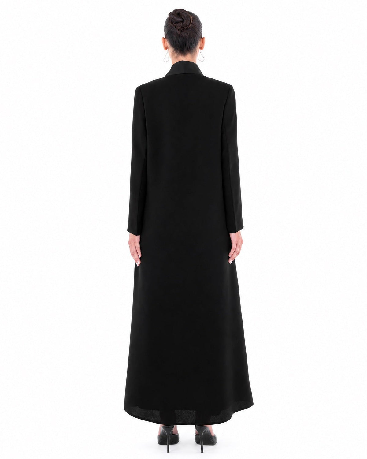 SM2654-Black Crepe Abaya - MOONLIGHT CONCEPT - MIRA Y MANO