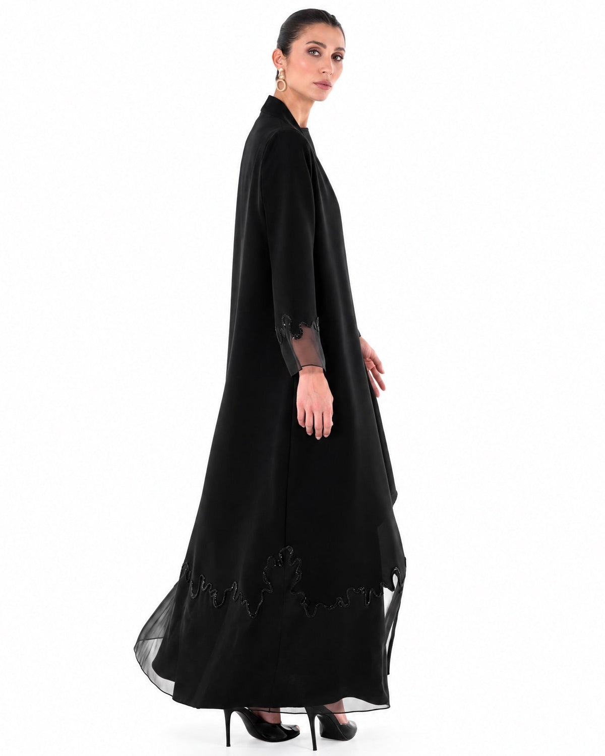 SM2656-Black Crepe Abaya - MOONLIGHT CONCEPT - MIRA Y MANO