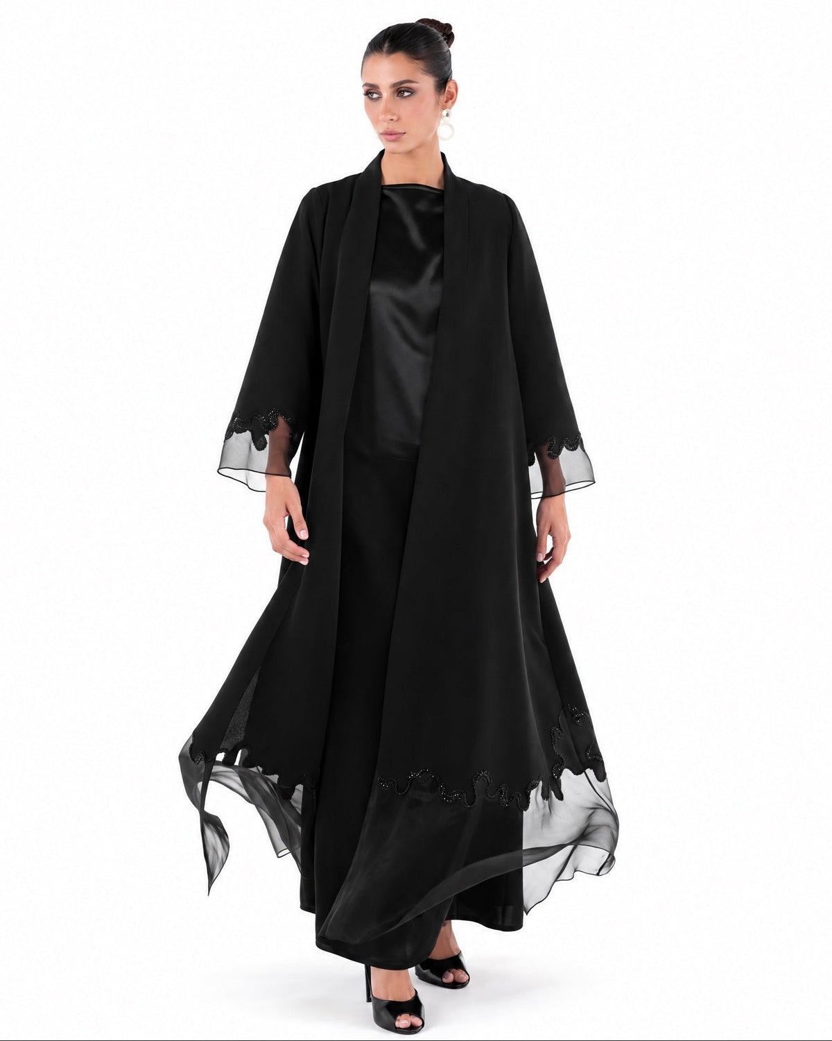 SM2656-Black Crepe Abaya - MOONLIGHT CONCEPT - MIRA Y MANO