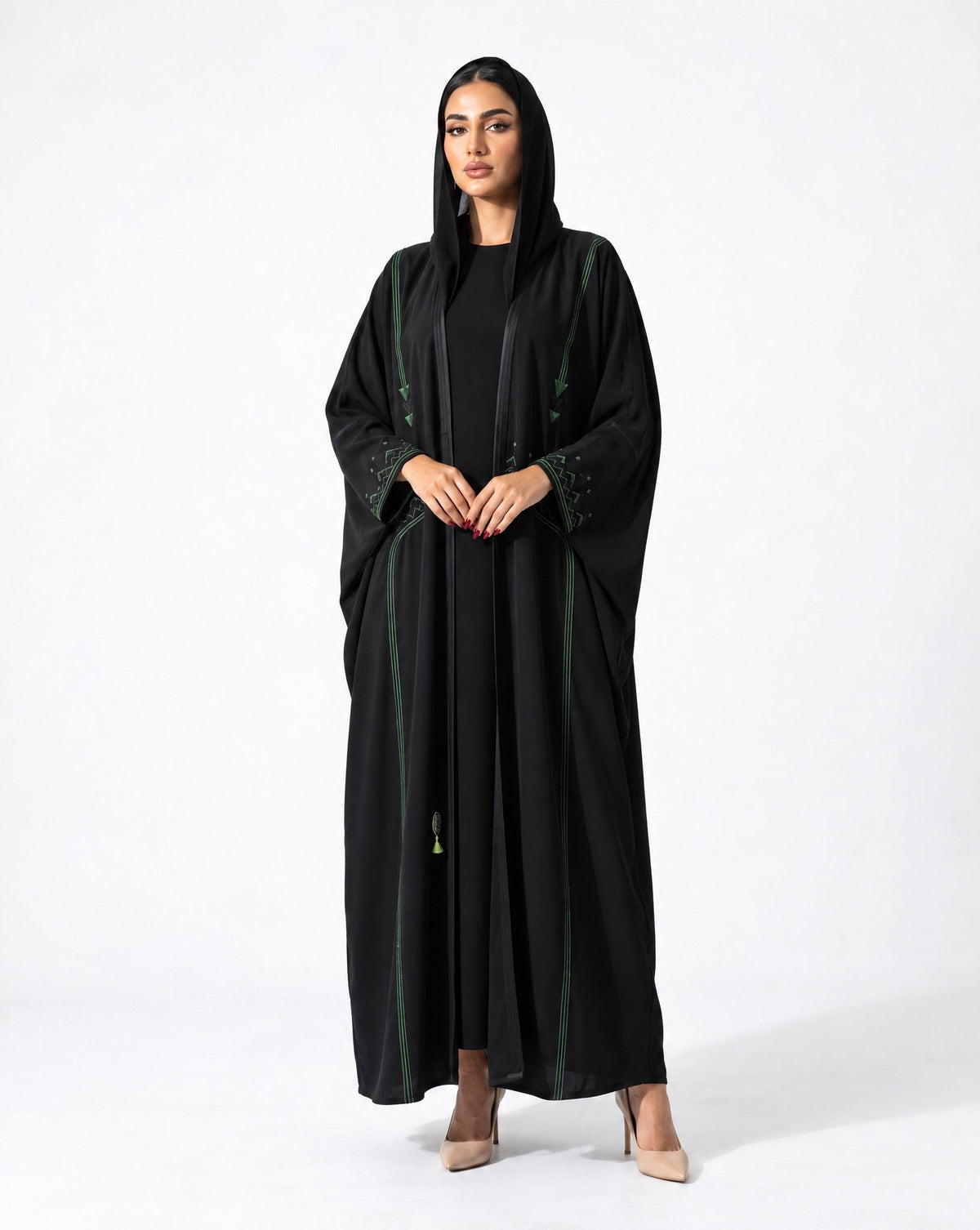 Kimono Cut Simple Detailed Abaya - MRAISHA - MIRA Y MANO