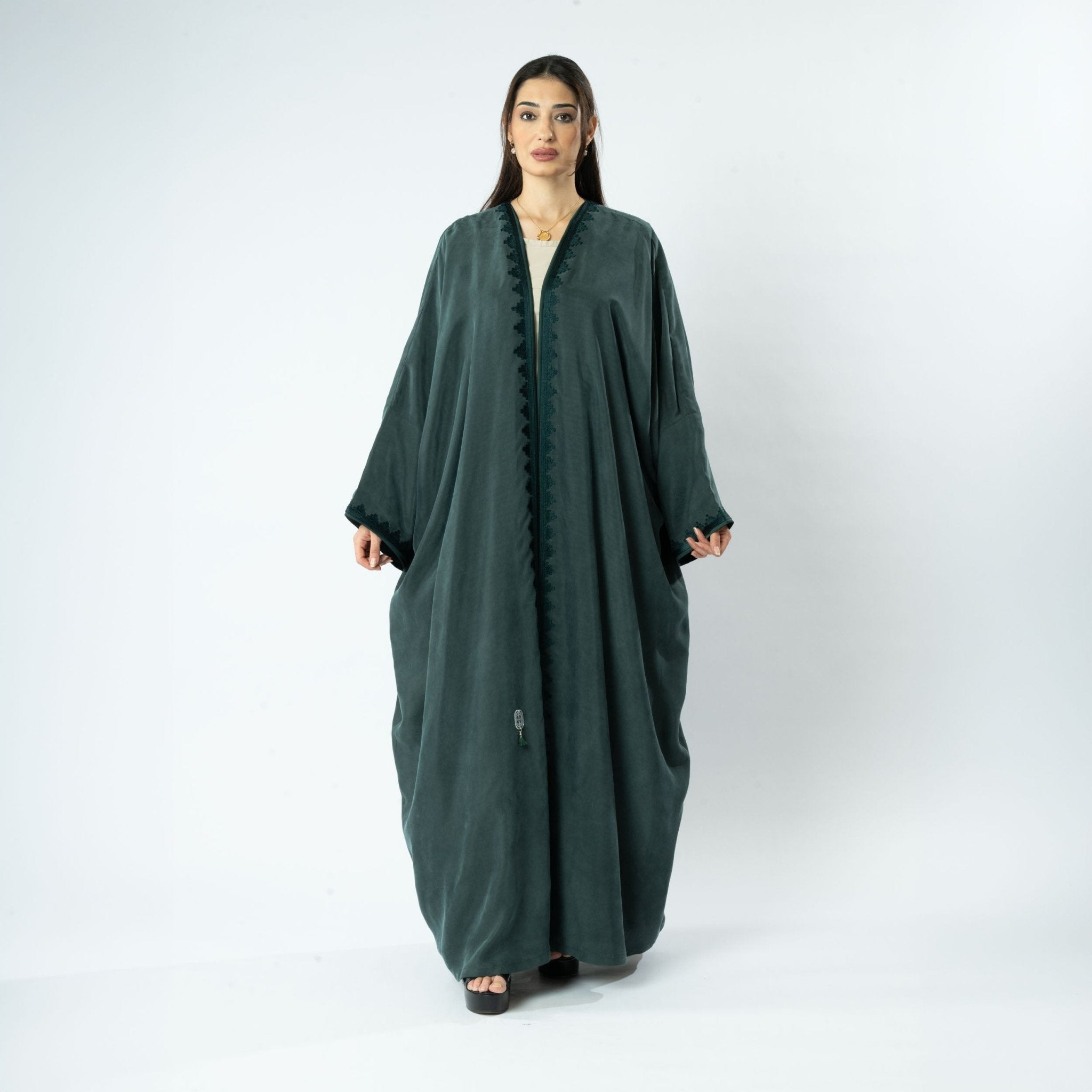 MRAAS2604 ABAYA - MRAISHA - MIRA Y MANO