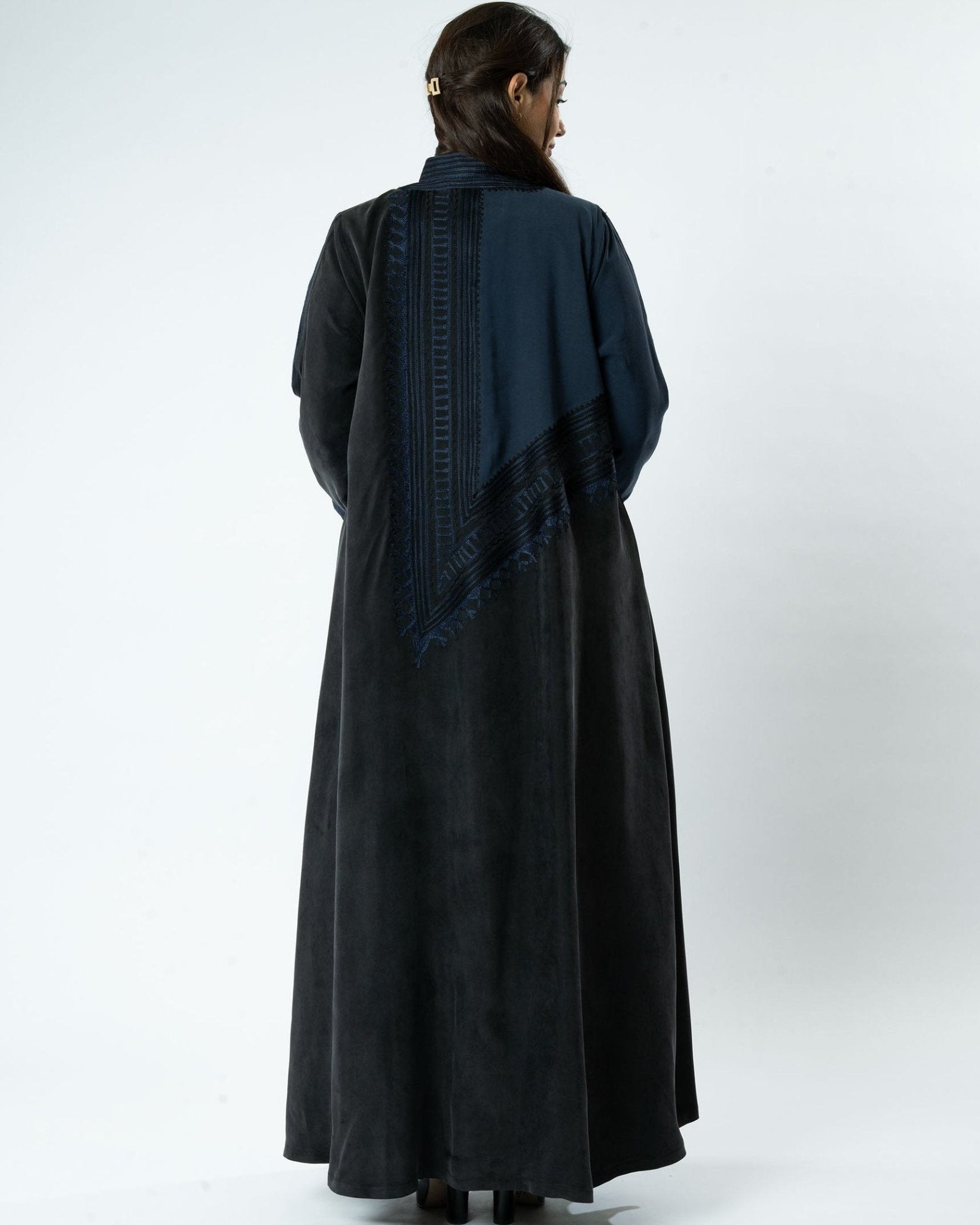 MRAAS2607 ABAYA - MRAISHA - MIRA Y MANO