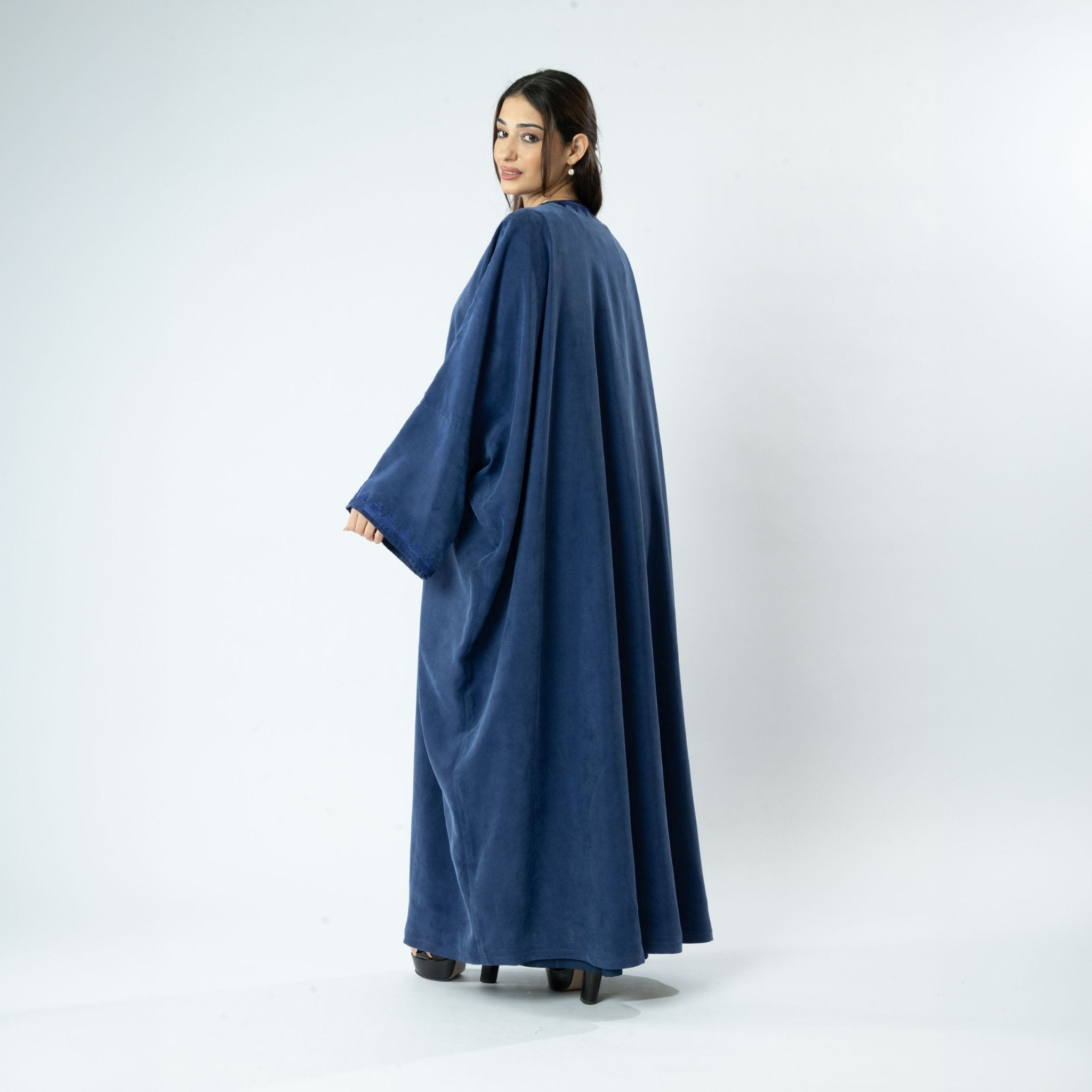 MRAAS2613 ABAYA - MRAISHA - MIRA Y MANO