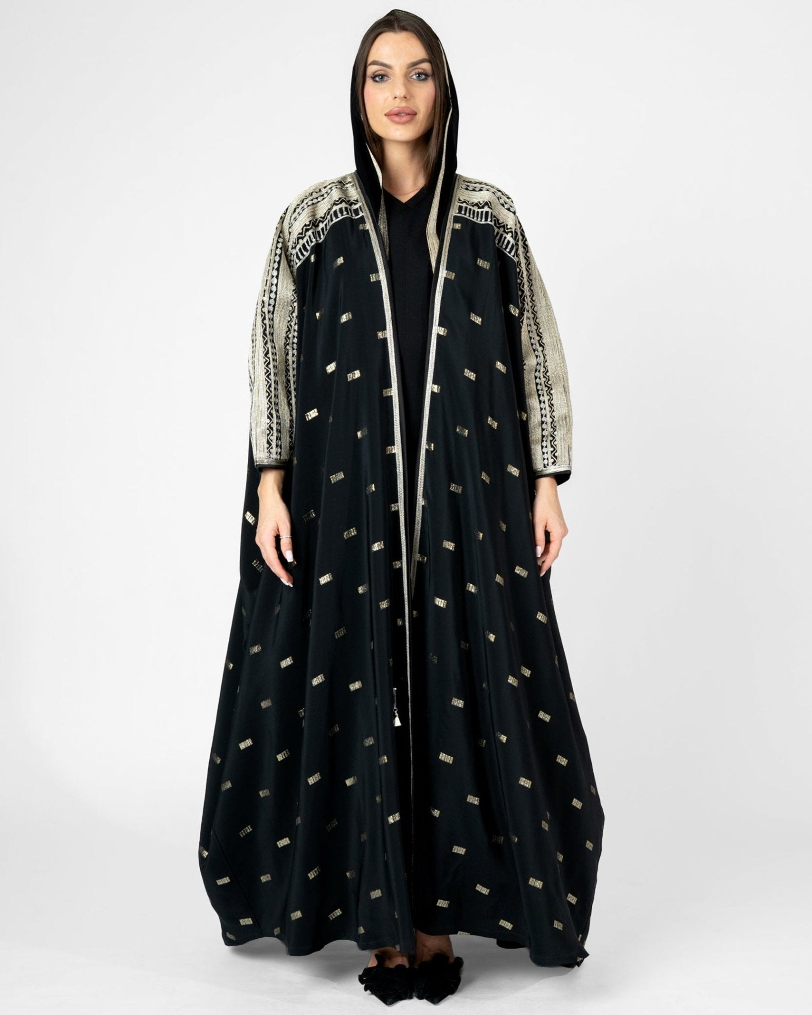 MRAAS2640 - Black Silk Abaya - MRAISHA - MIRA Y MANO