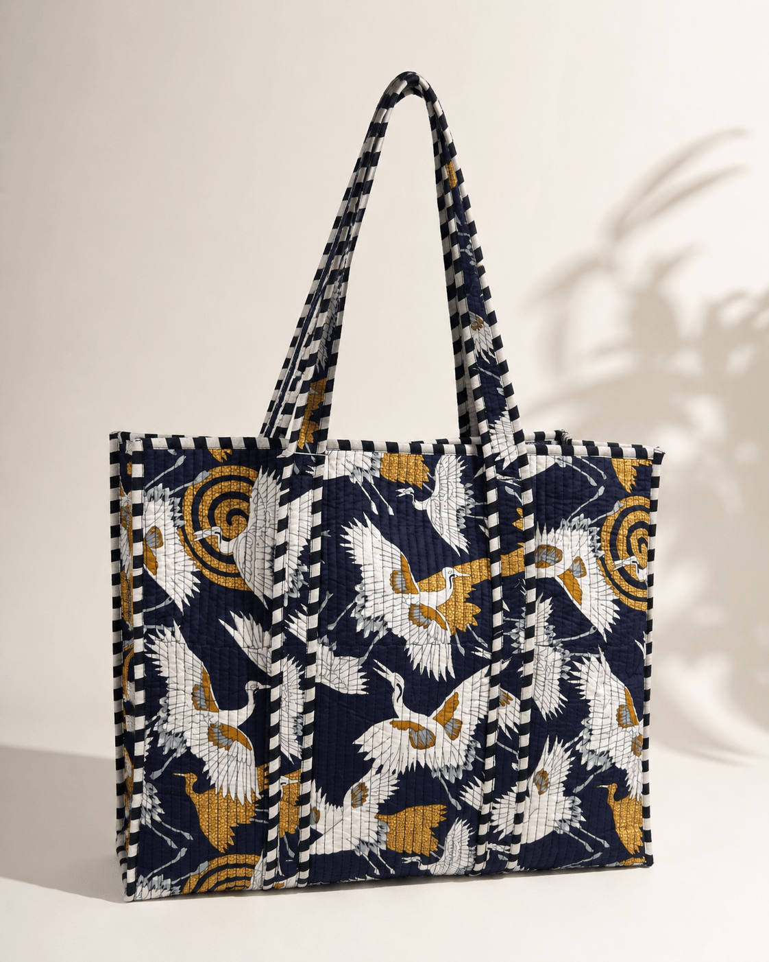 MBN-07 BAG - MULAKAAT - MIRA Y MANO