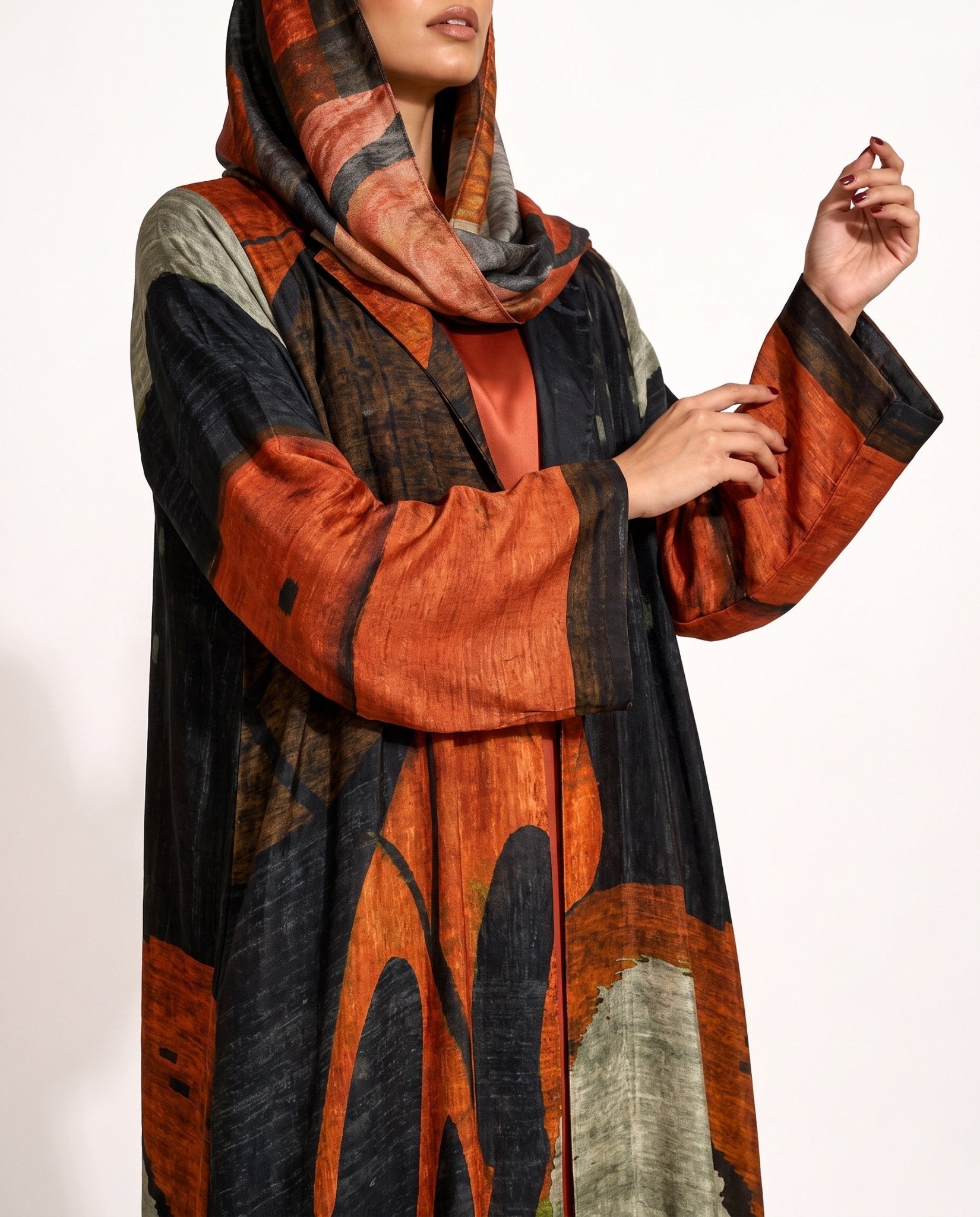 SS26MULS11 - Printed Cotton Silk Abaya - MULAKAAT - MIRA Y MANO
