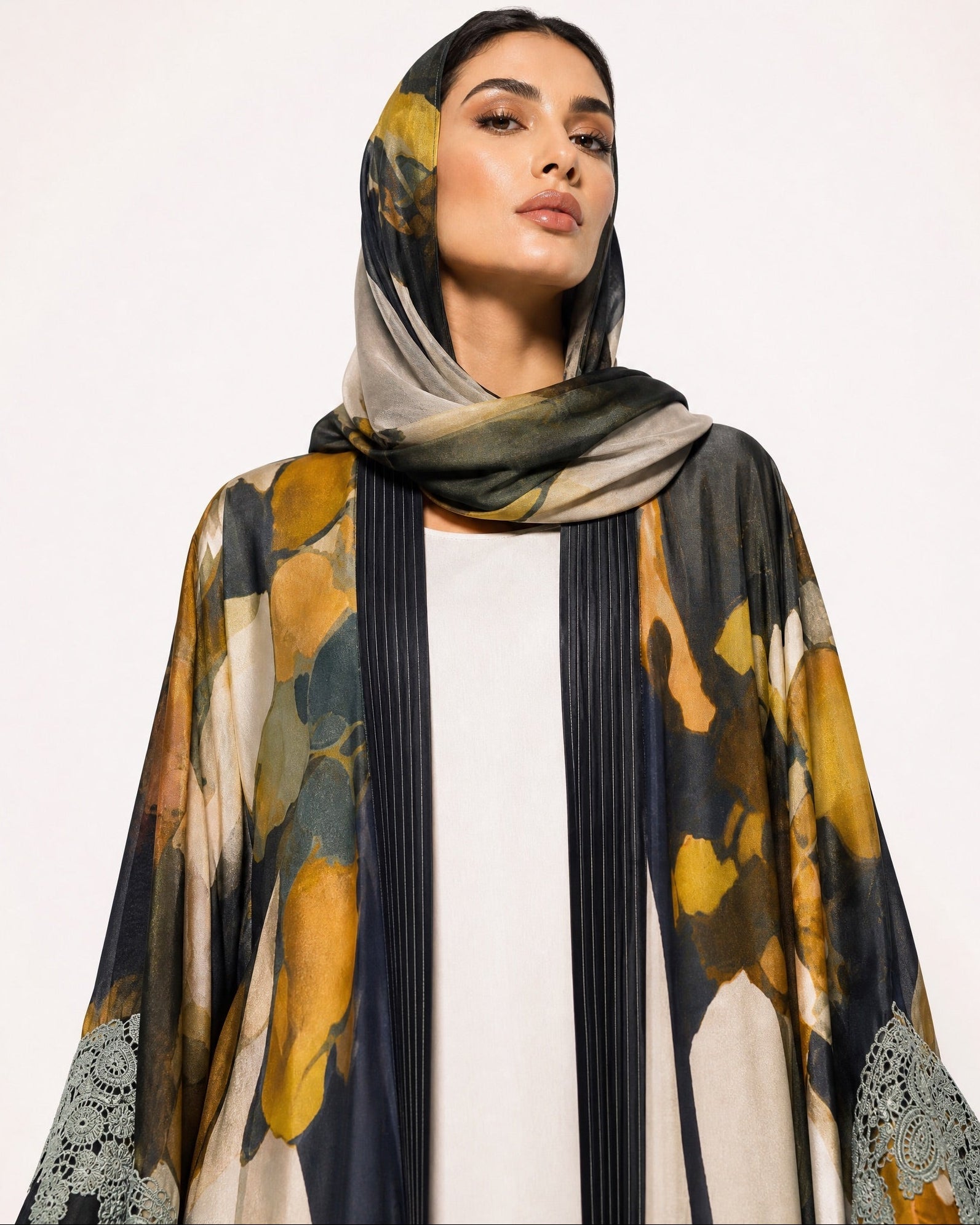 SS26MULS17 - Printed Cotton Silk Abaya - MULAKAAT - MIRA Y MANO