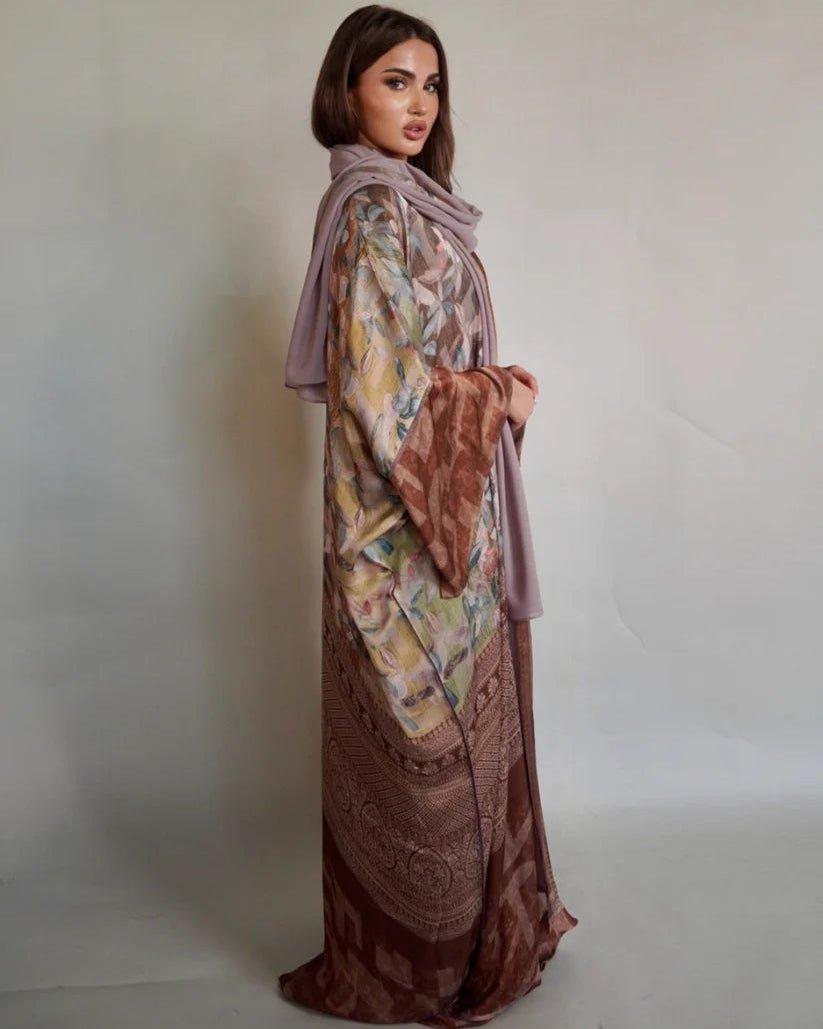 BLOOM ABAYA - NAKHLAH - MIRA Y MANO