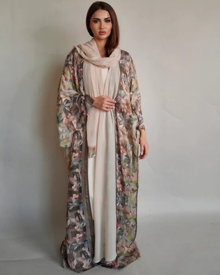 BLOSSOM ABAYA - NAKHLAH - MIRA Y MANO