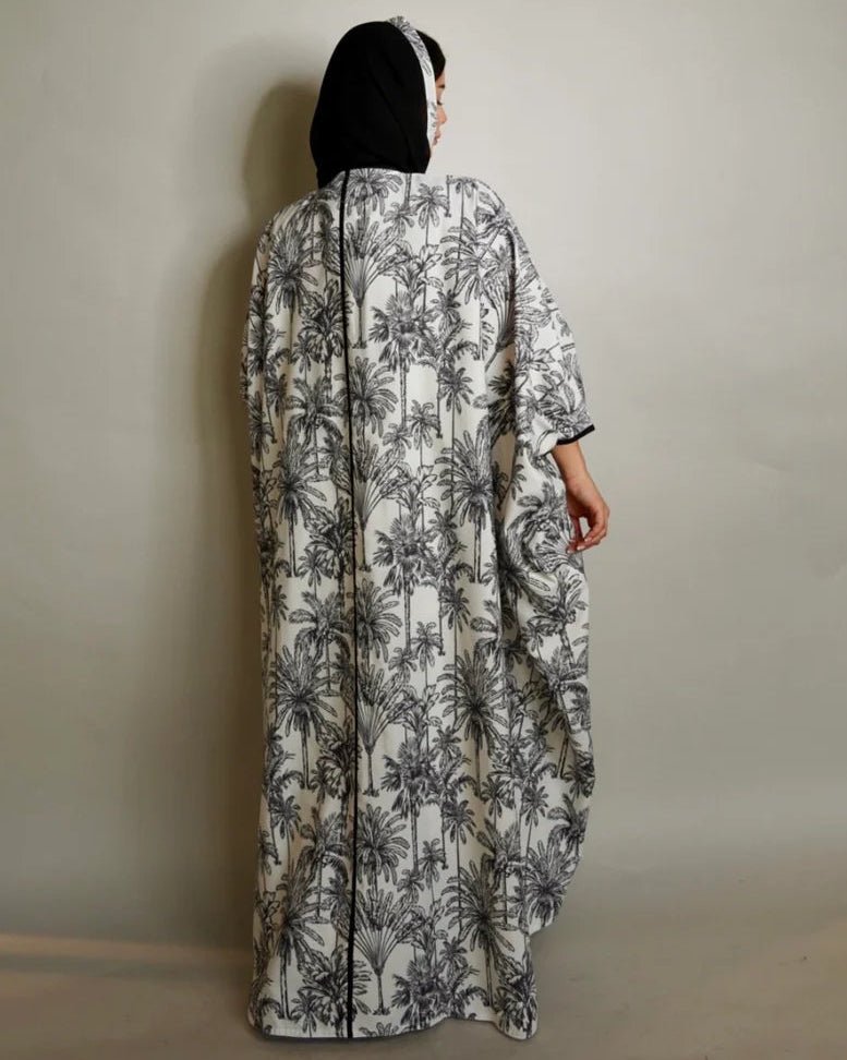 TROPICAL OASIS ABAYA - NAKHLAH - MIRA Y MANO