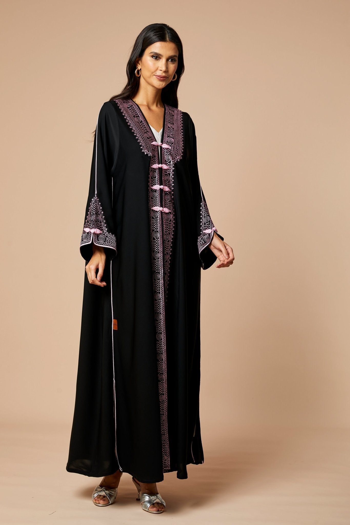 NM - 400 ABAYA - NM BOUTIQUE - MIRA Y MANO