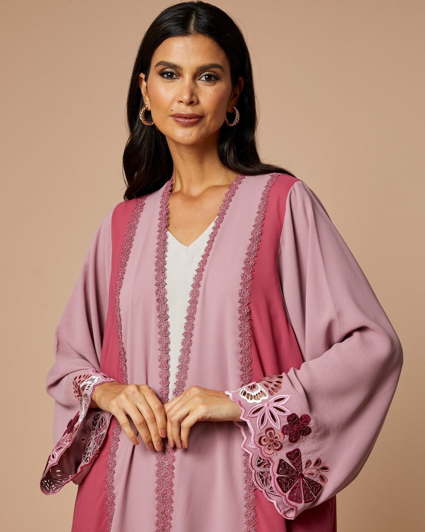 NM - 413 PINK ABAYA - NM BOUTIQUE - MIRA Y MANO