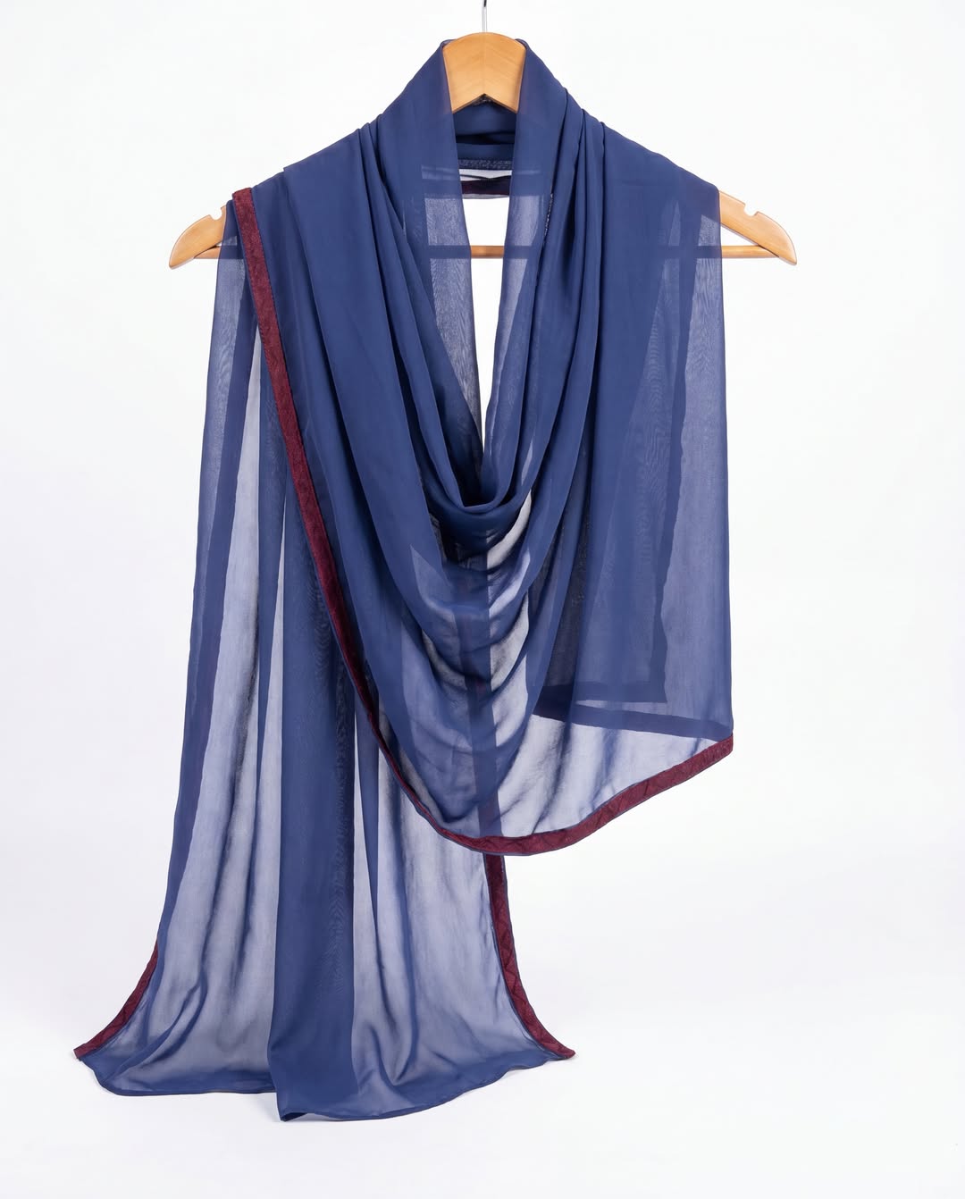 NF-AB-JADEELAH BL ABAYA - NOUF FETAIHI - MIRA Y MANO