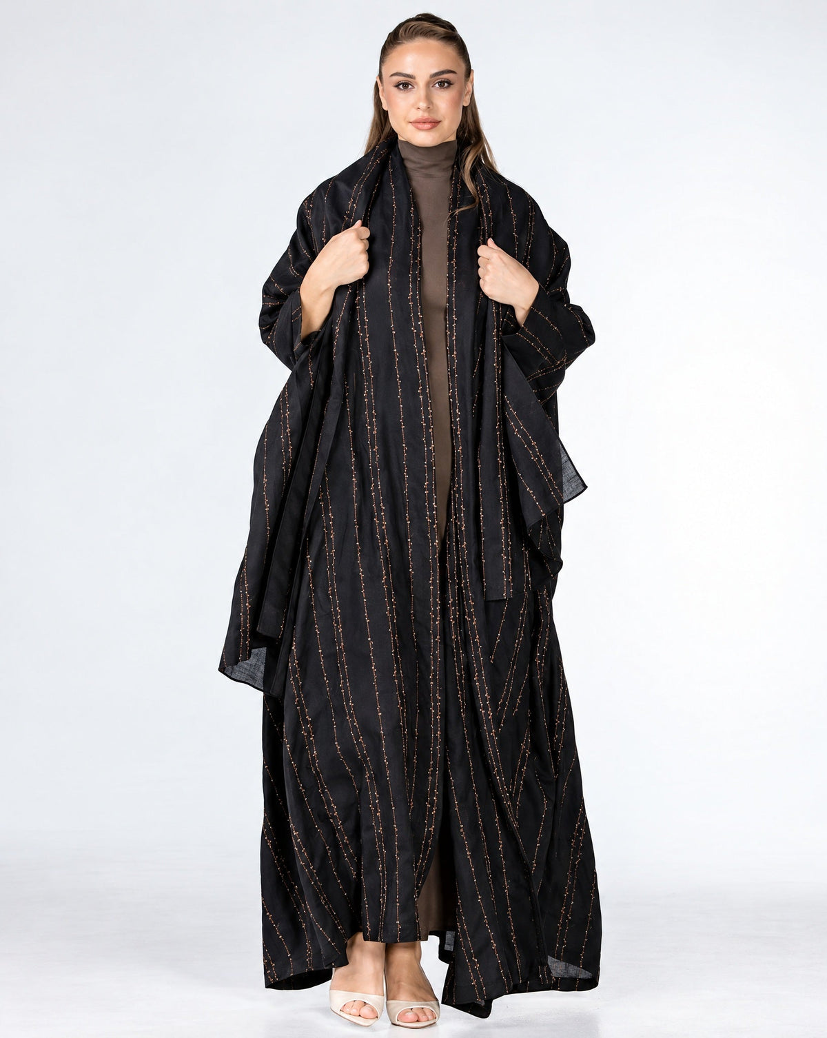 Almond Lux – Black Linen Abaya - MIRA Y MANO