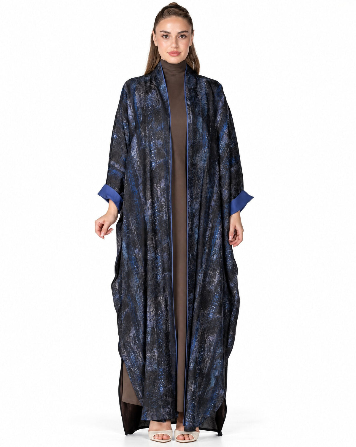 Kashmir – Black Jacquard Abaya - MIRA Y MANO