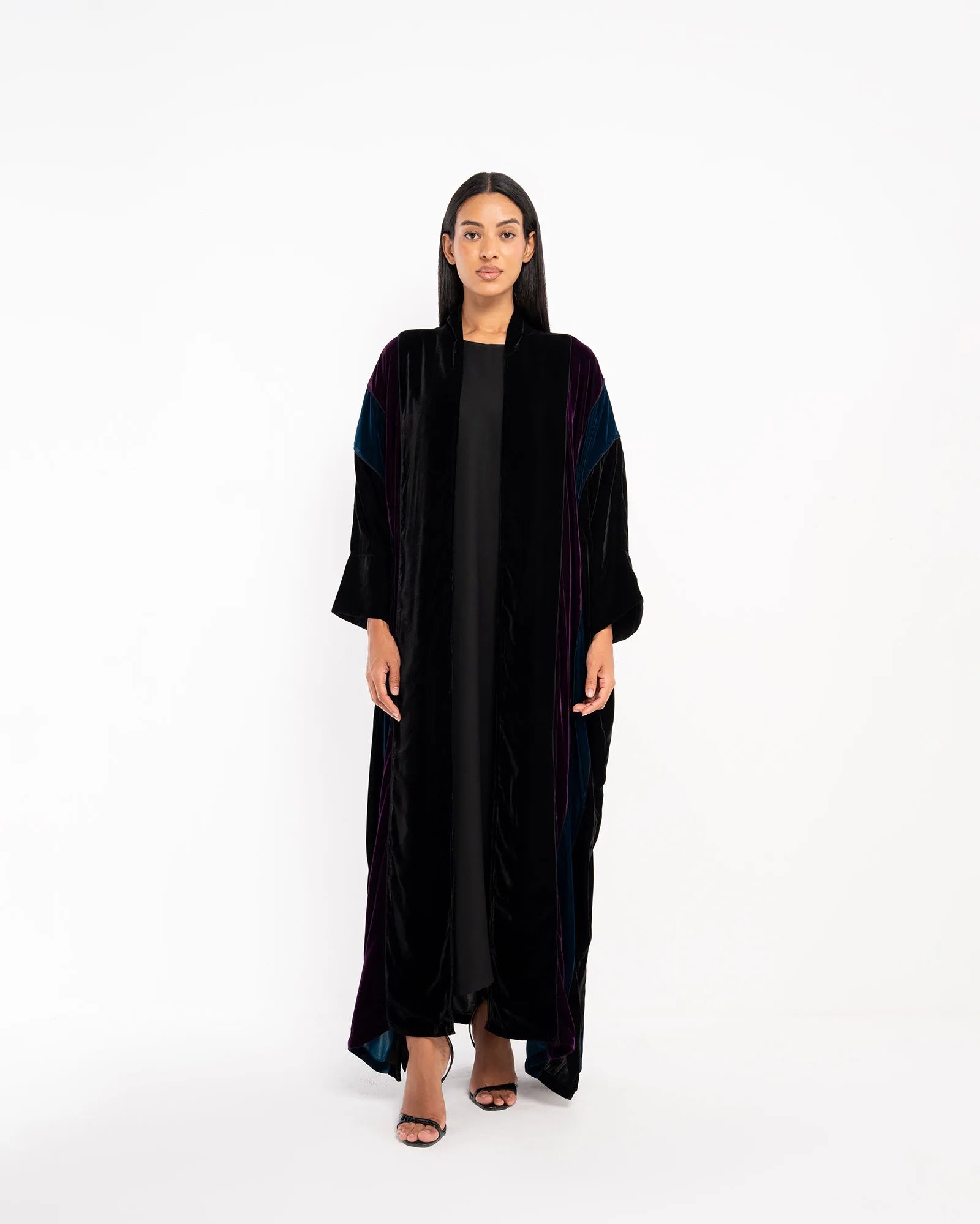 MOMEN - BK ABAYA - ORANGE BLOSSOM - MIRA Y MANO