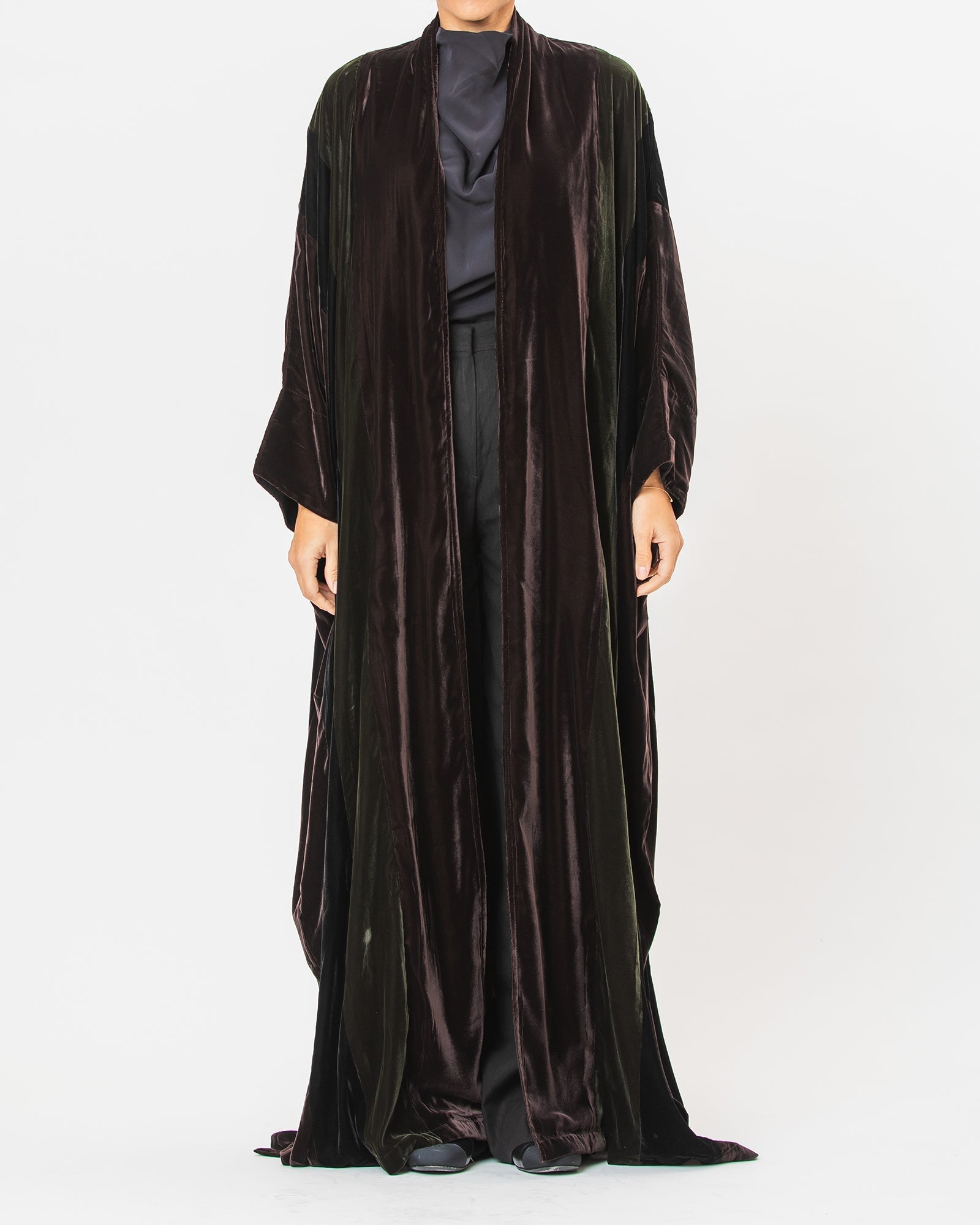 MOMEN - BR ABAYA - ORANGE BLOSSOM - MIRA Y MANO