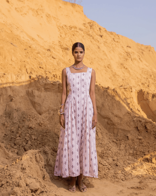 CHRONO - MS - A DRESS - OUR DVE - MIRA Y MANO