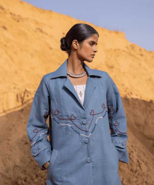 CHRONO - SG ABAYA COAT - OUR DVE - MIRA Y MANO