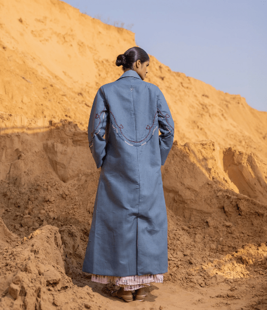 CHRONO - SG ABAYA COAT - OUR DVE - MIRA Y MANO