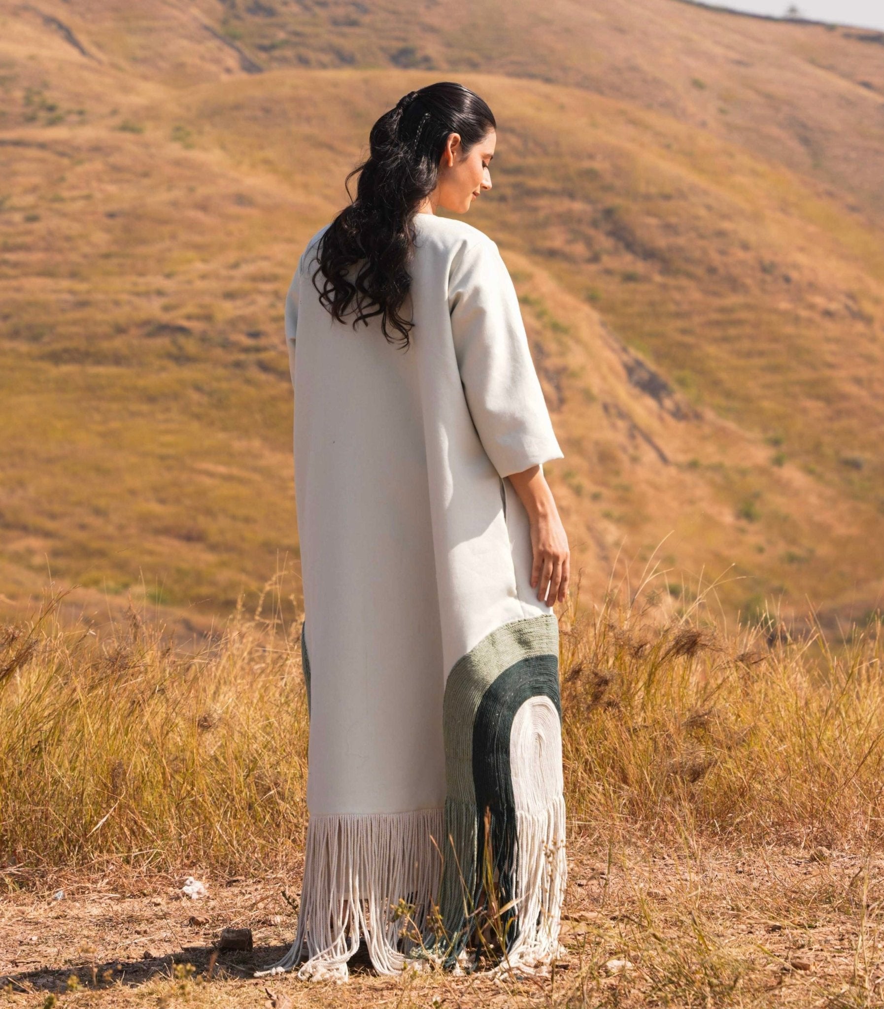 ETHERA - PT ABAYA SET - OUR DVE - MIRA Y MANO