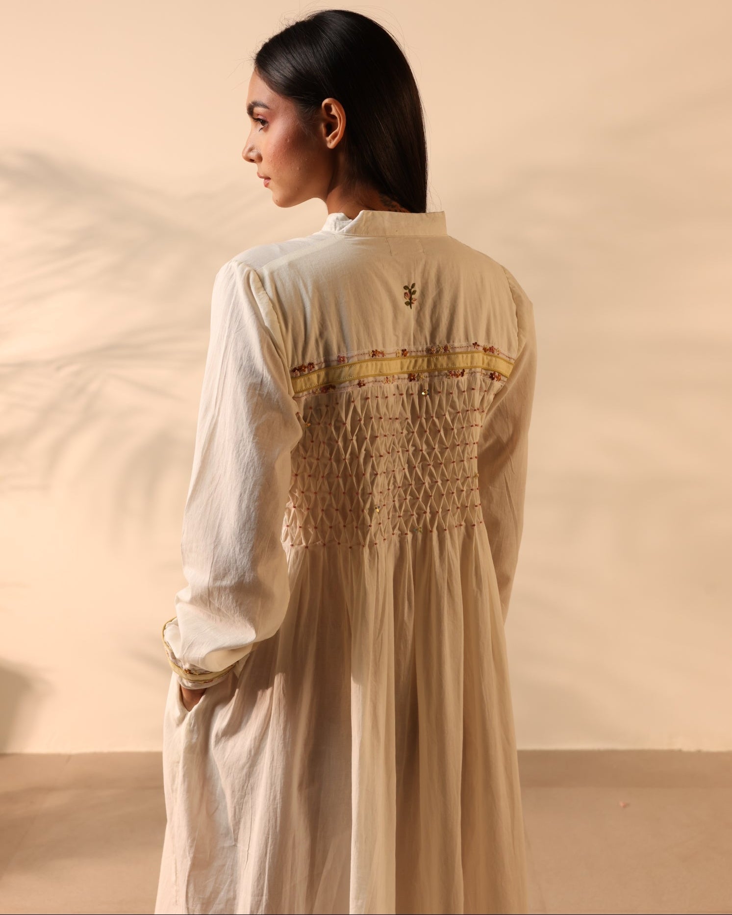 WHIMSY - IV DRESS - OUR DVE - MIRA Y MANO