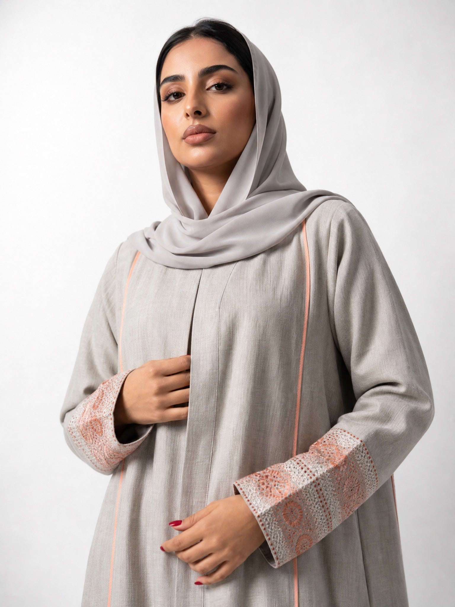 3399180-BG1A - Beige Linen Abaya - PEARL COLLECTION - MIRA Y MANO